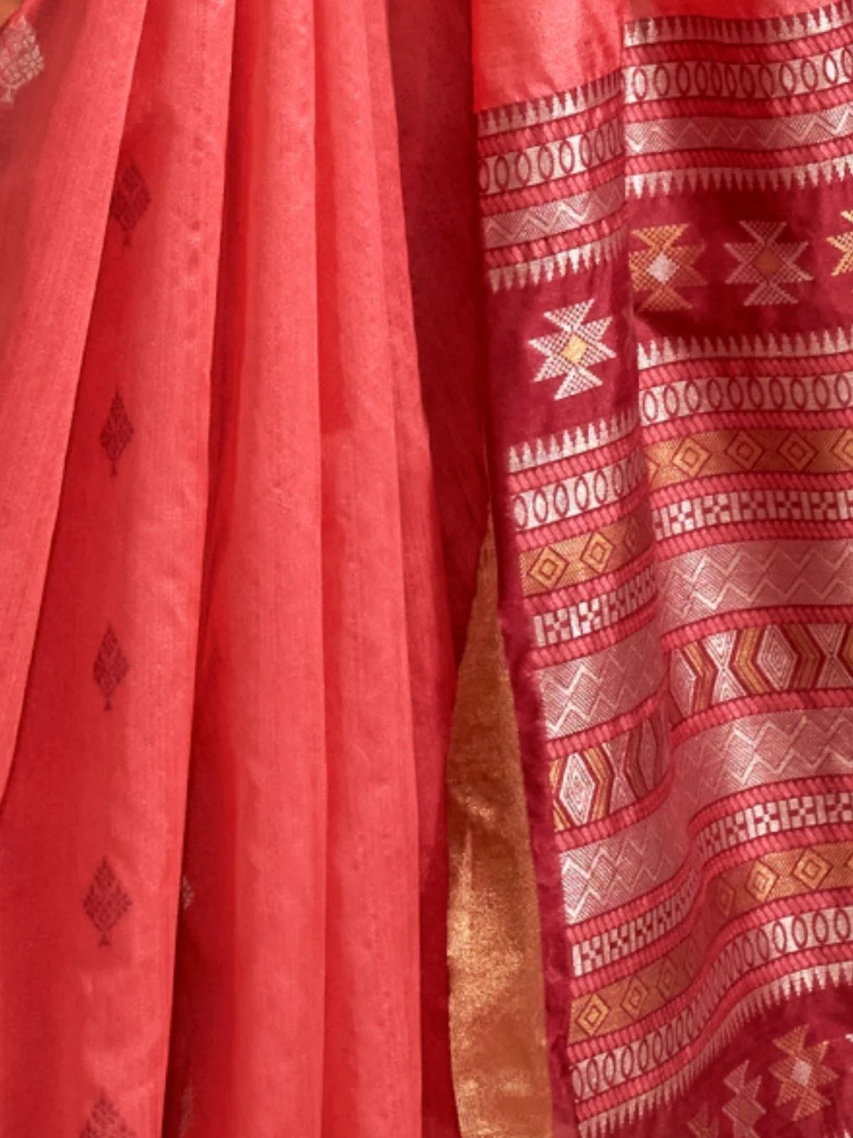 Odette Blush Pink Silk Blend Woven Saree With Unstitched Blouse For Women - Image 3