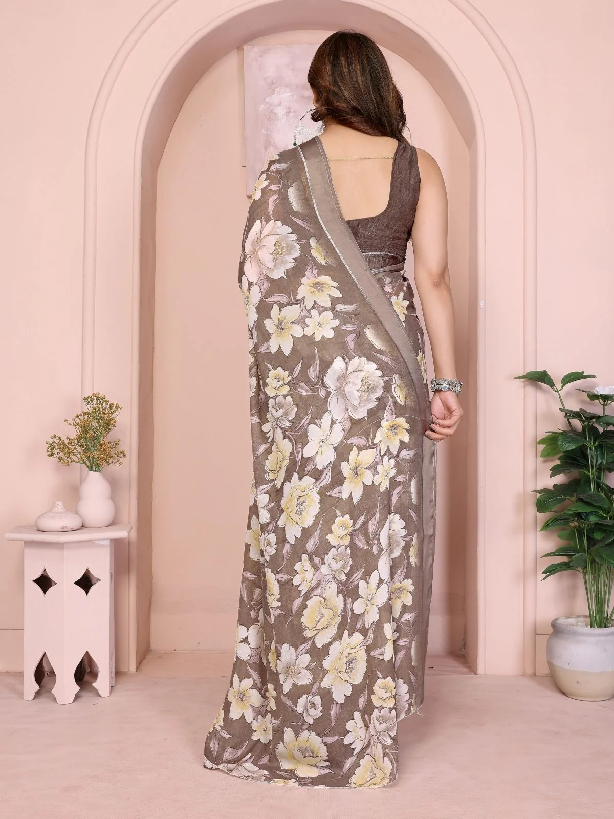 Odette Brown Georgette Floral Print Saree For Women - Image 3