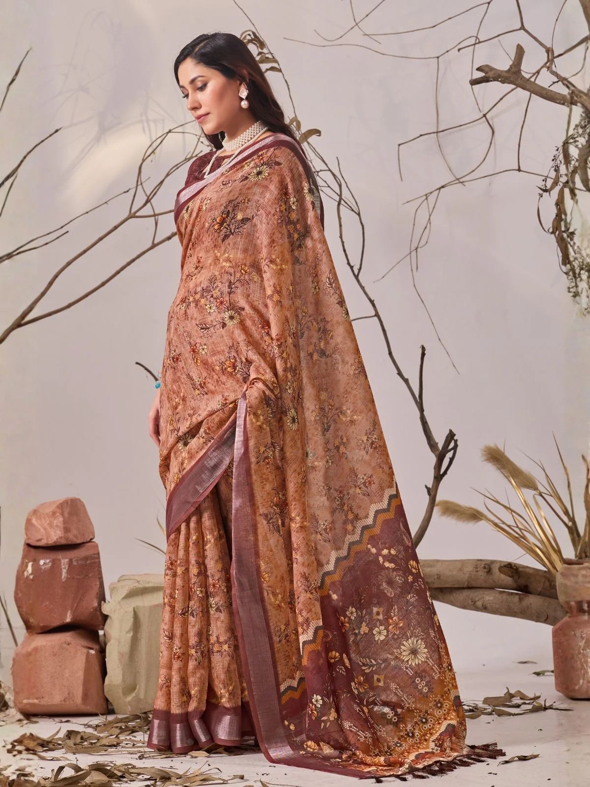 Odette Brown Linen Cotton Printed Saree For Women - Image 2