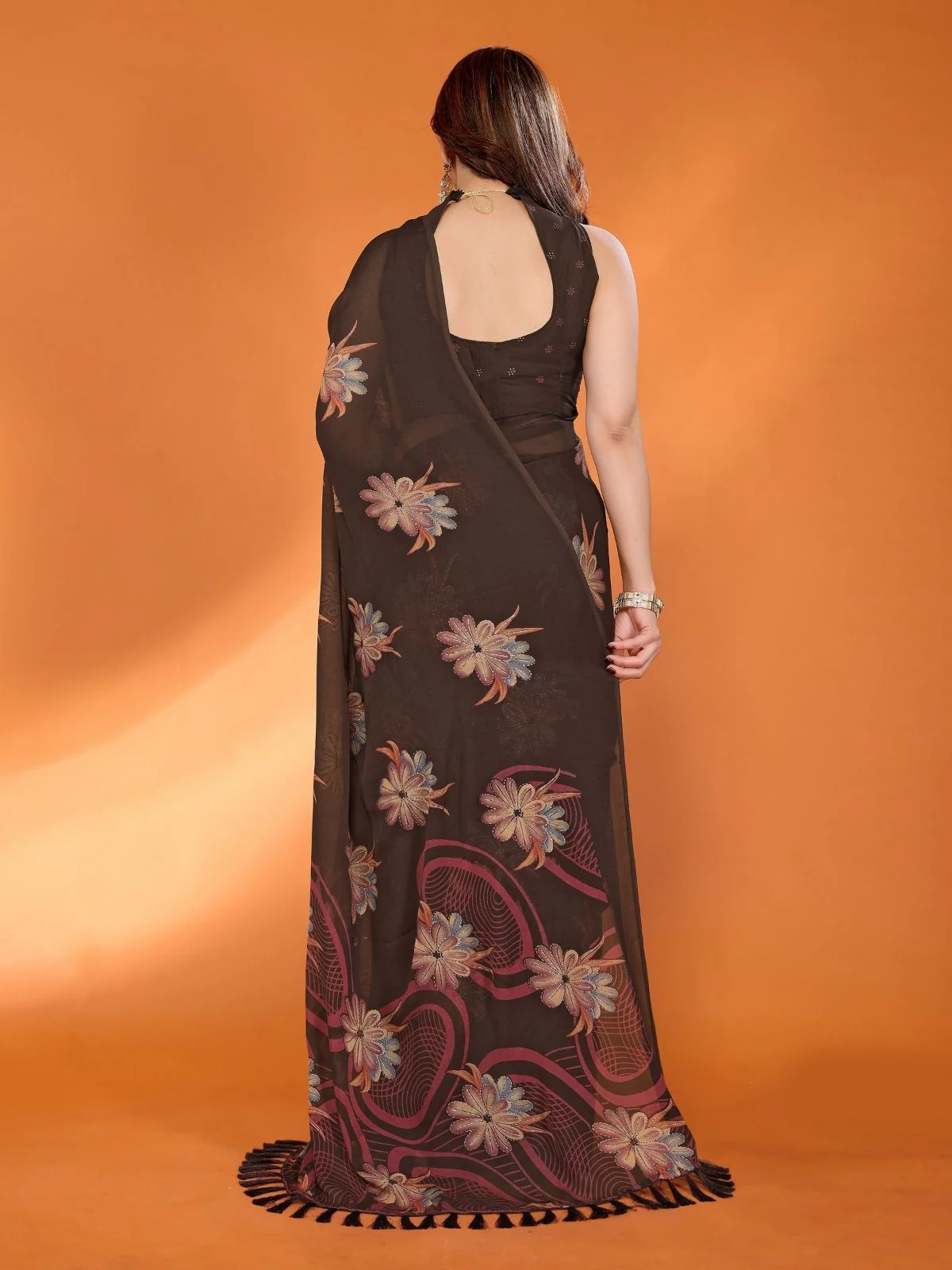 Odette Brown Silk Blend Floral Print Saree For Women - Image 3
