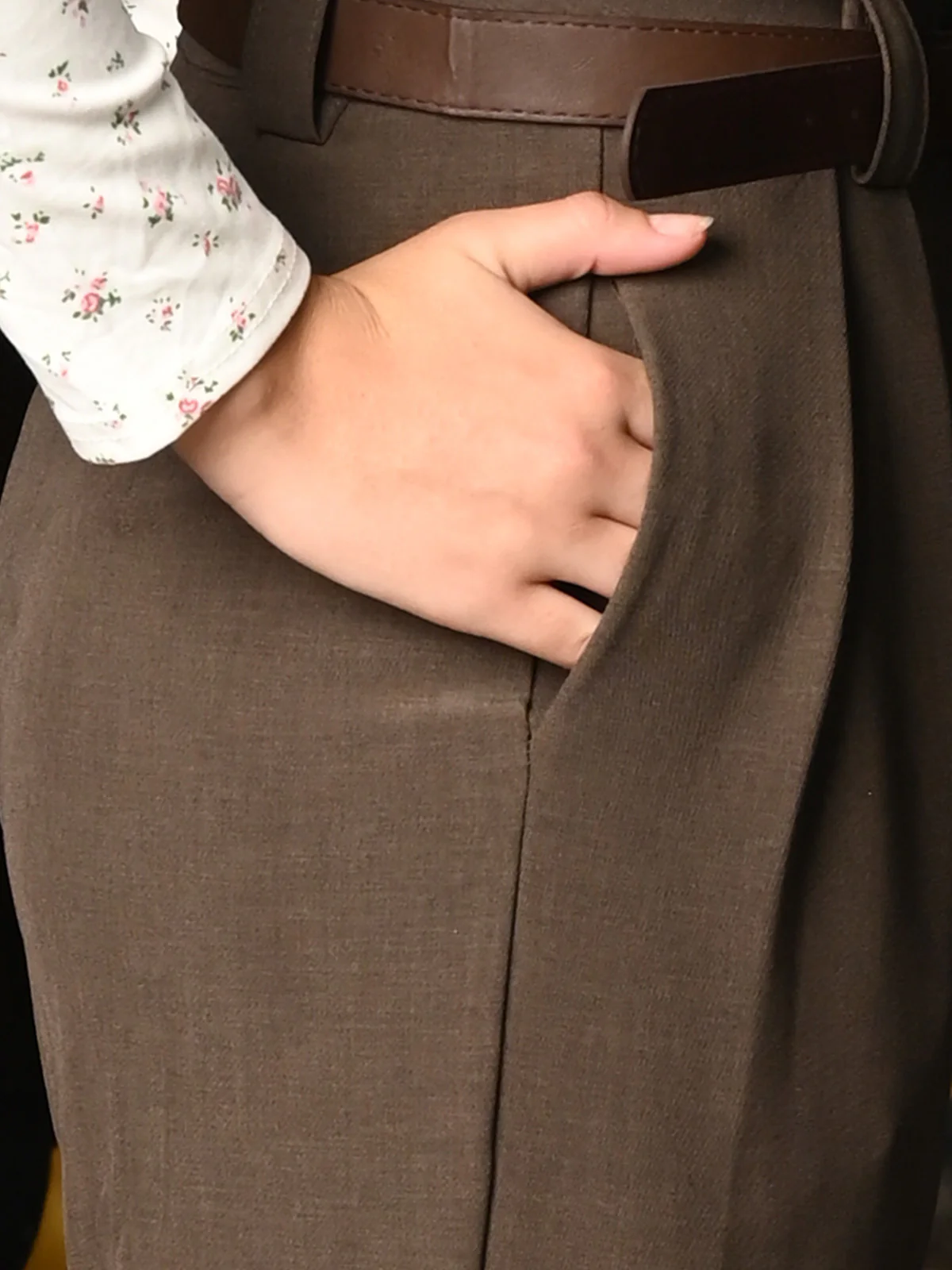 Odette Brown Suiting Fabric Solid Trouser For Women - Image 5