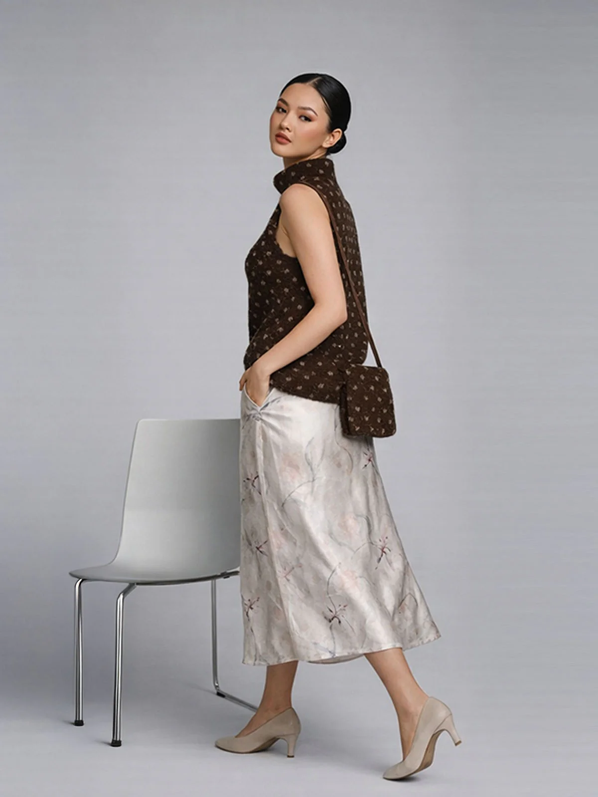 Odette Brown Woolen Solid Jacket For Women - Image 2