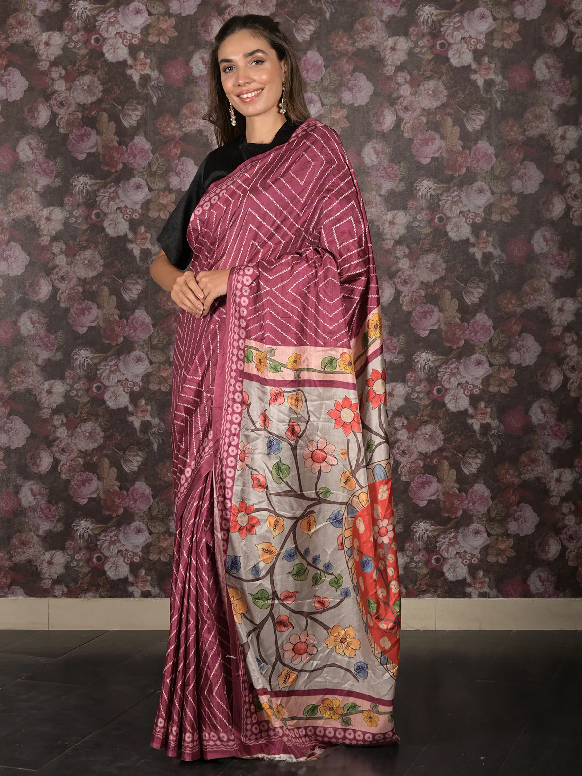 Odette Burgundy Bandhani Print Crepe Saree with Unstitched Blouse for Women - Image 2