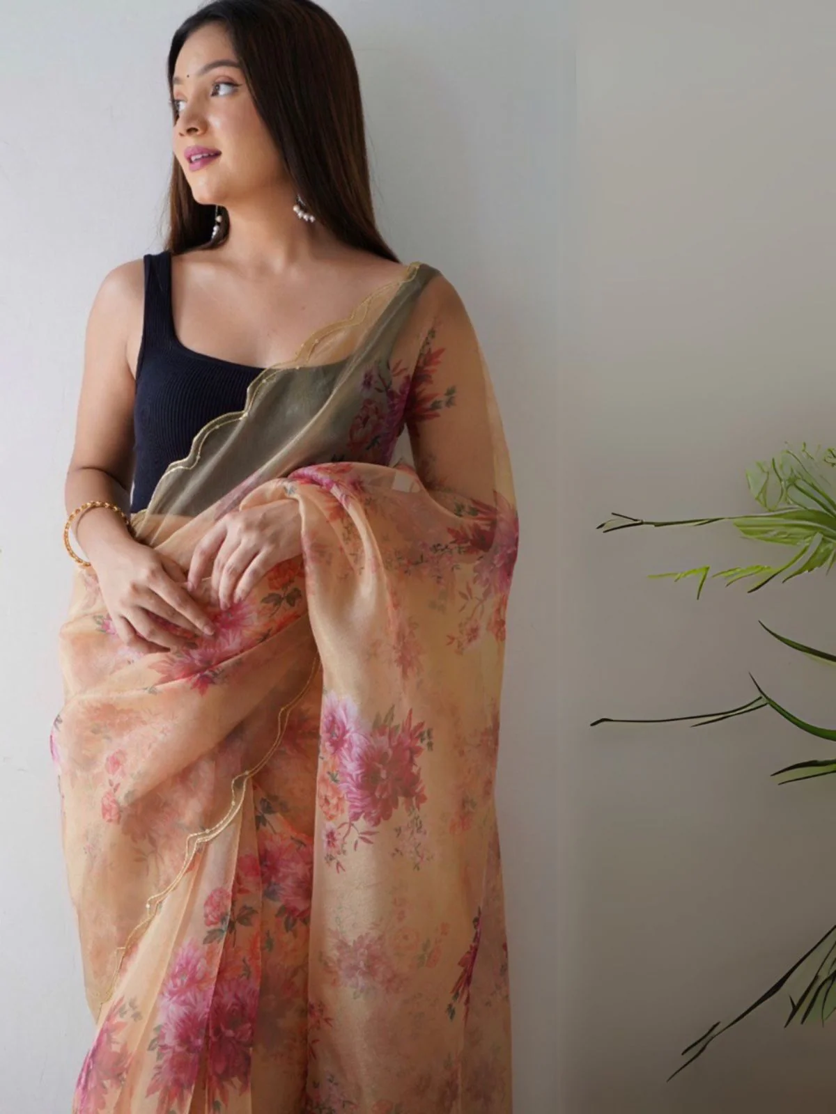 Odette Cream Organza Printed Saree With Unstitched Blouse For Women - Image 2