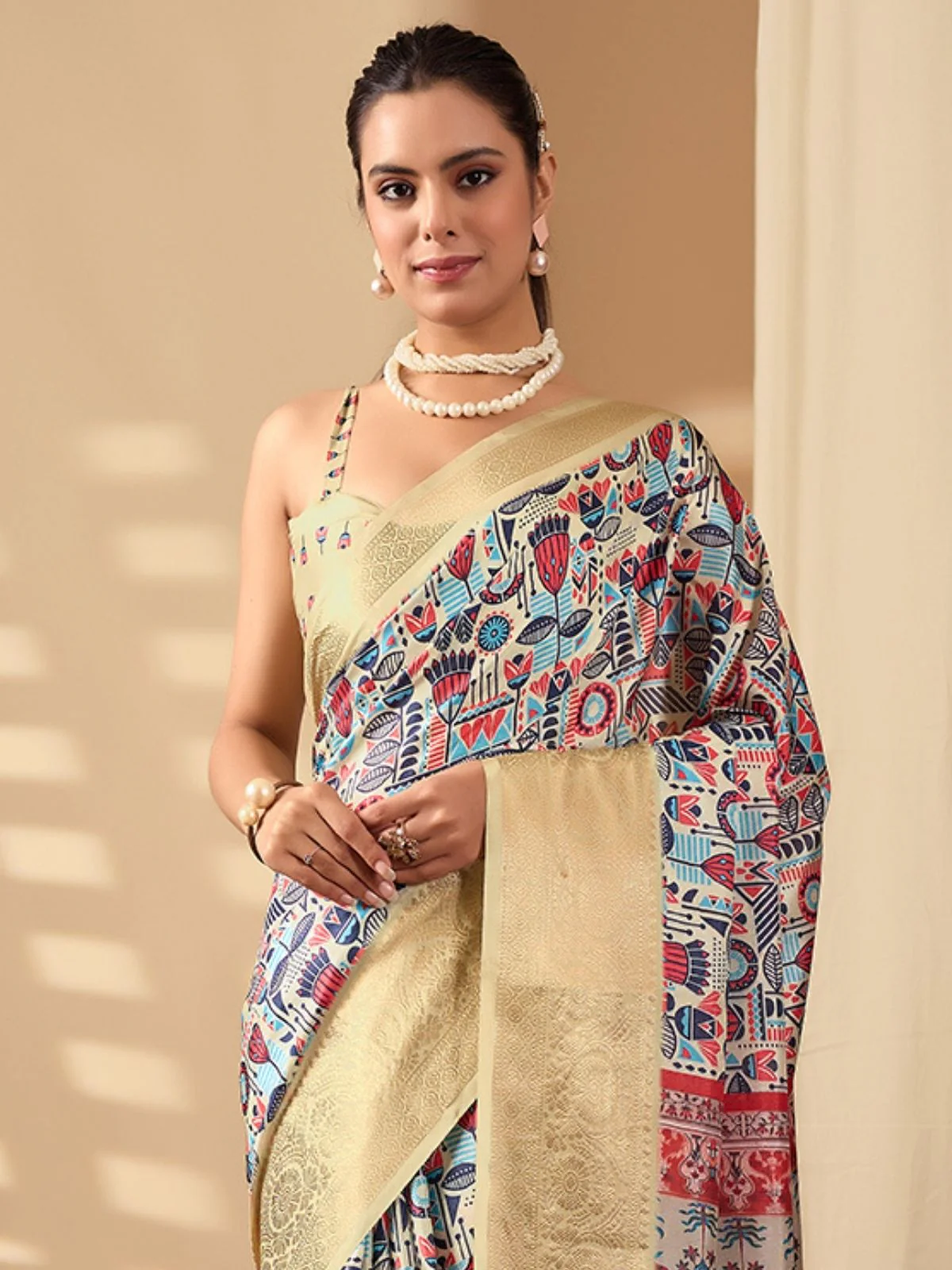 Odette Cream Silk Blend Printed Saree For Women - Image 4