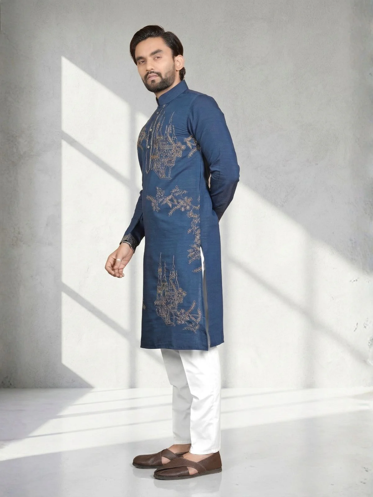 Odette Dark Blue Cotton Blend Embroidered Solid Kurta For Men - Image 3