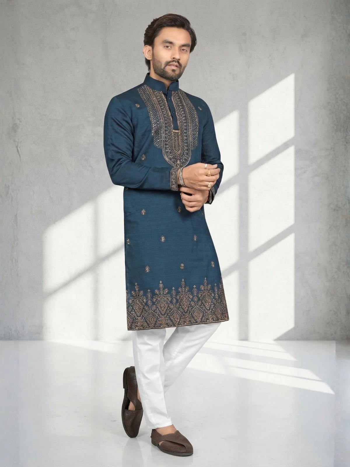 Odette Dark Blue Cotton Blend Embroidered Solid Kurta For Men - Image 2