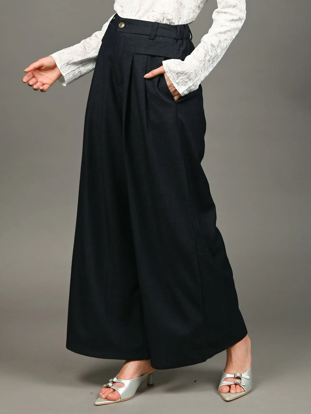 Odette Dark Blue Polyster Blend Solid Trouser For Women - Image 2
