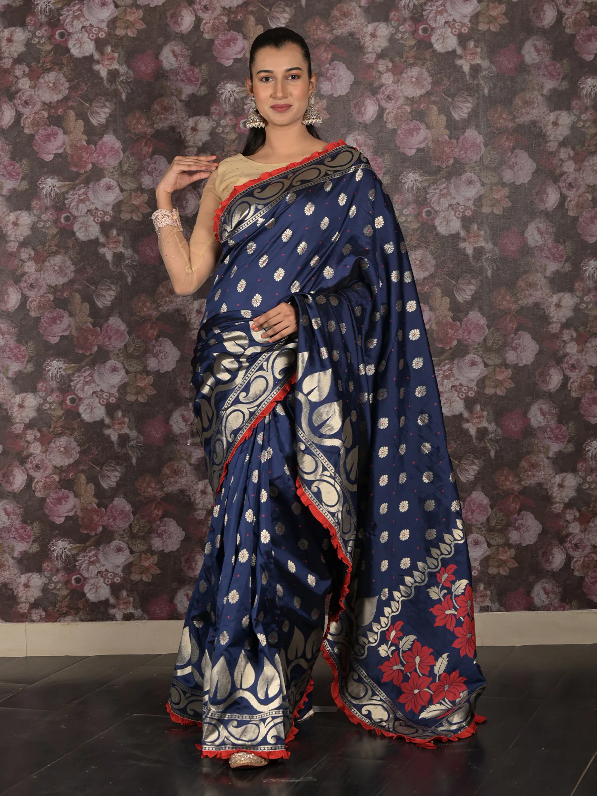 Odette Dark Blue Woven Silk Blend Saree With Unstitched Blouse For Women - Image 2