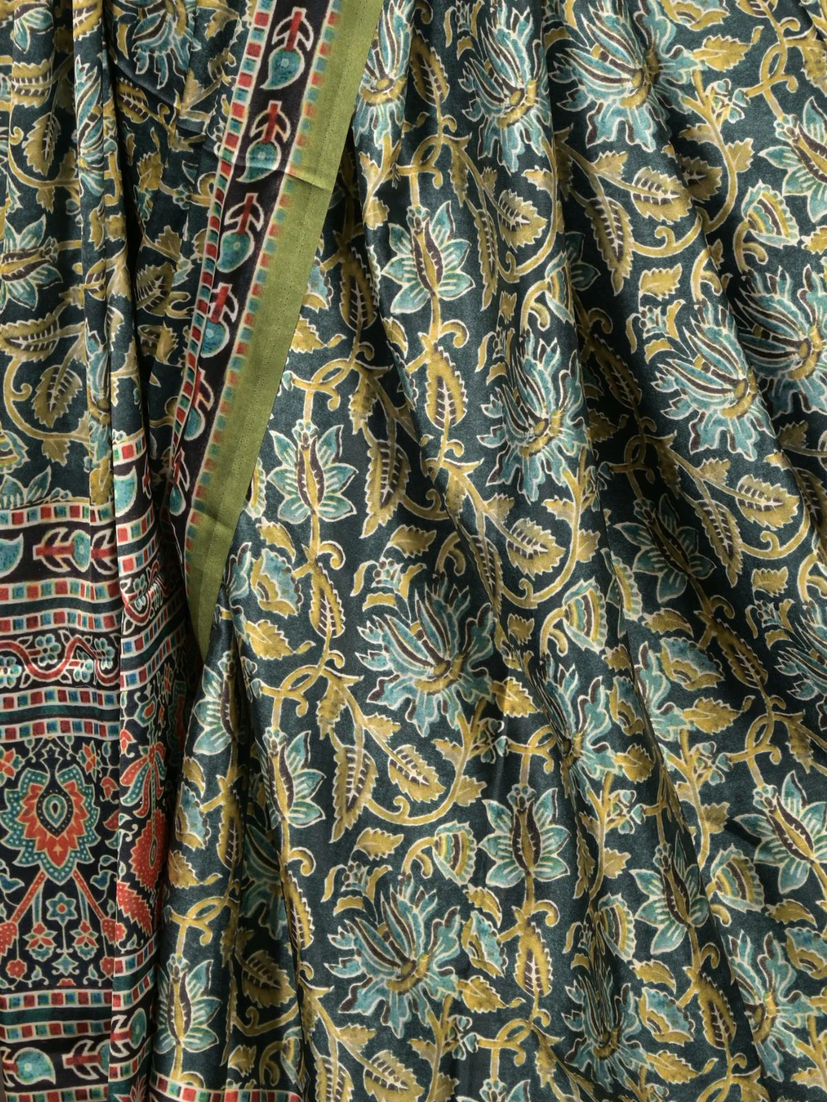 Odette Dark Green Printed Satin Saree with Unstitched Blouse for Women - Image 5