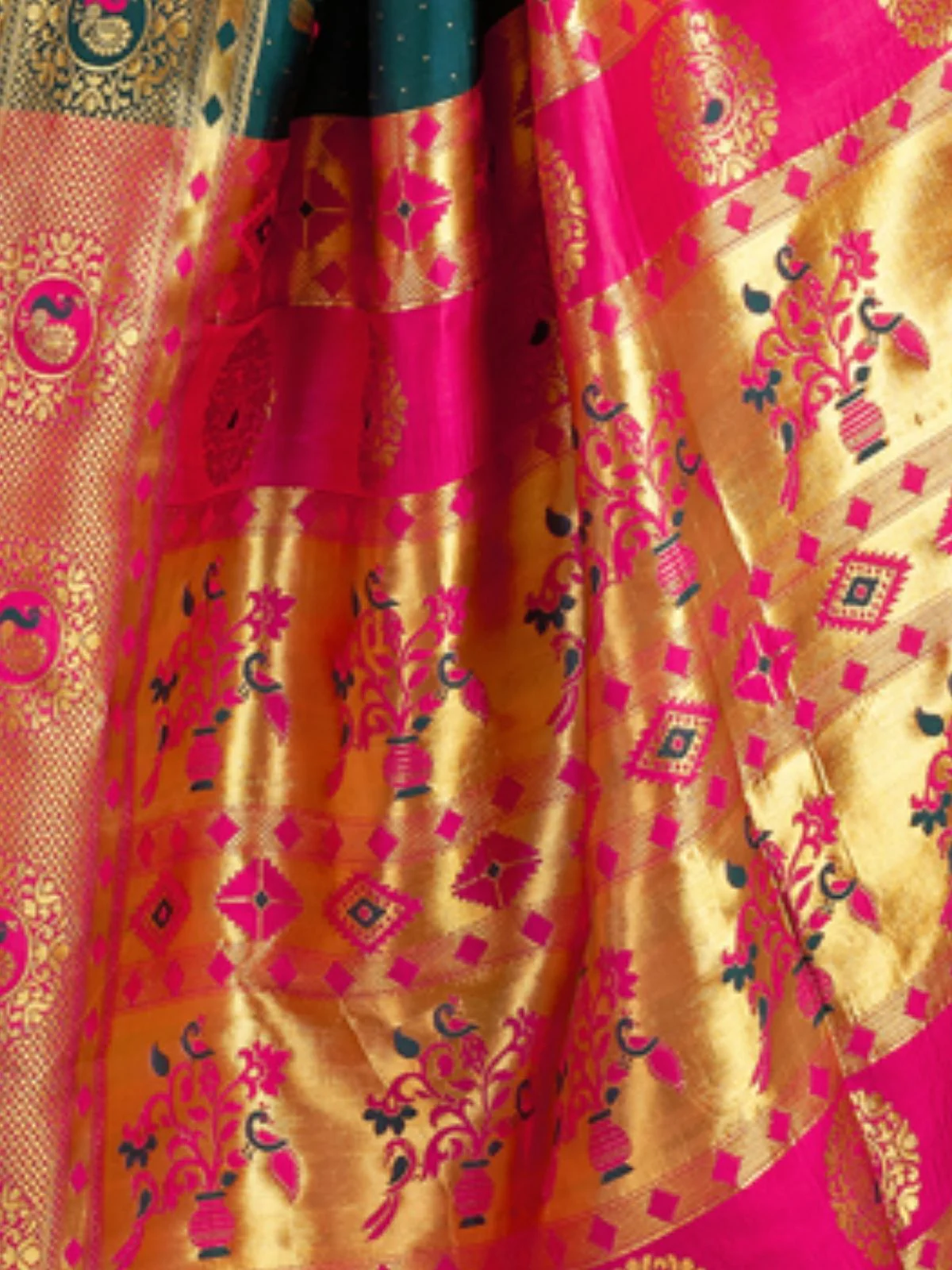 Odette Dark Green Silk Woven Saree For Women - Image 5