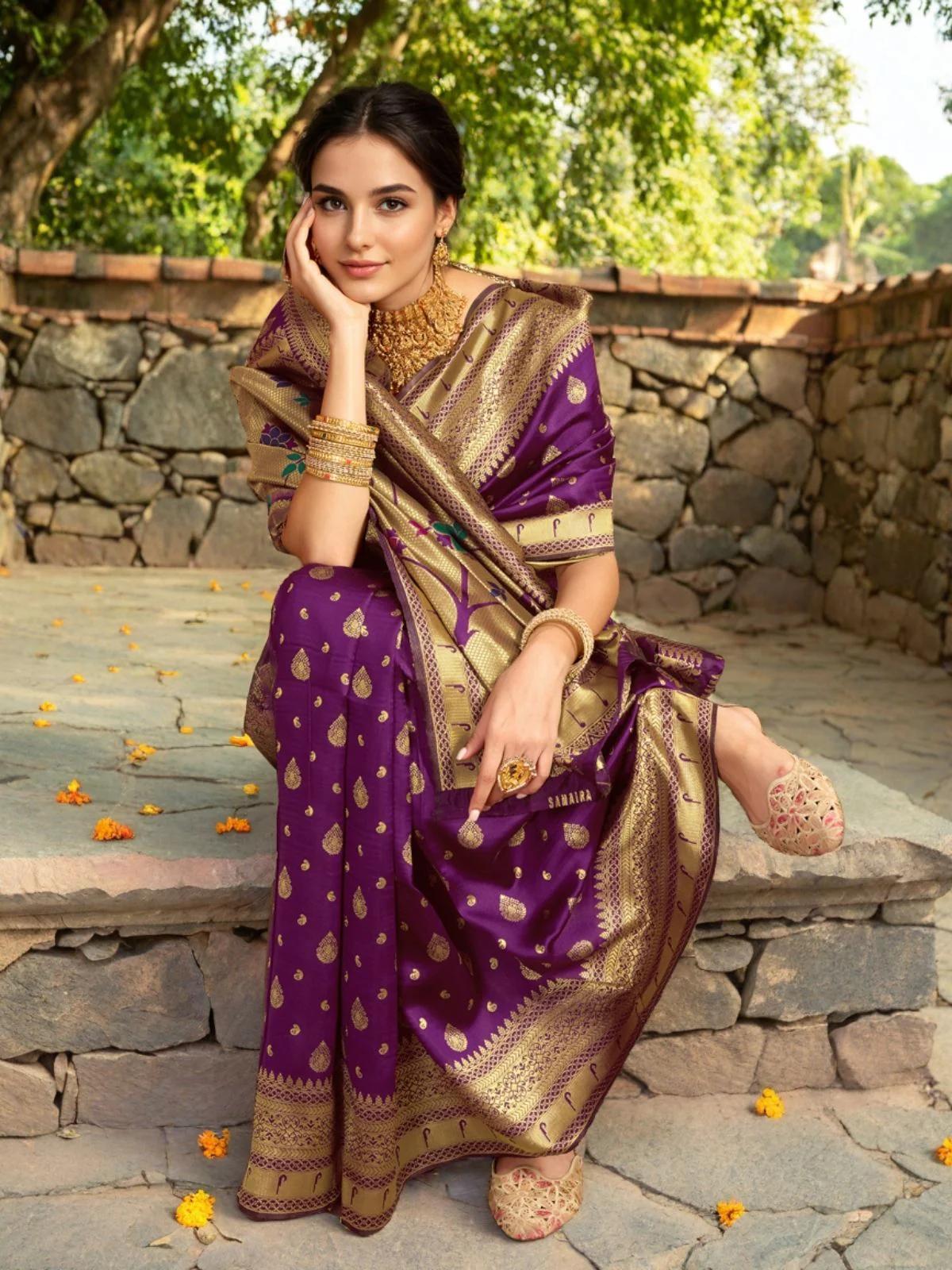Odette Dark Purple Silk Blend Woven Pithani Saree For Women - Image 3