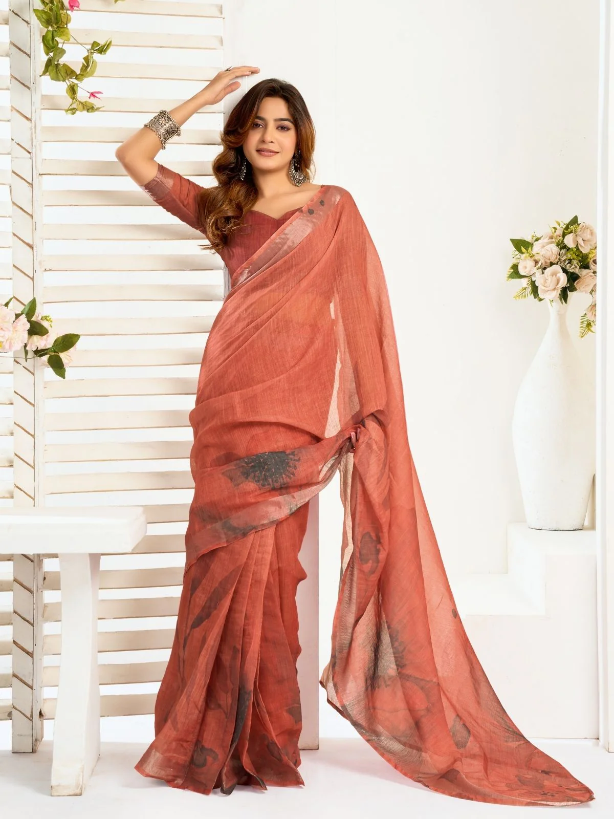 Odette Dusty Mauve Cotton Linen Zari Work Saree For Women - Image 3
