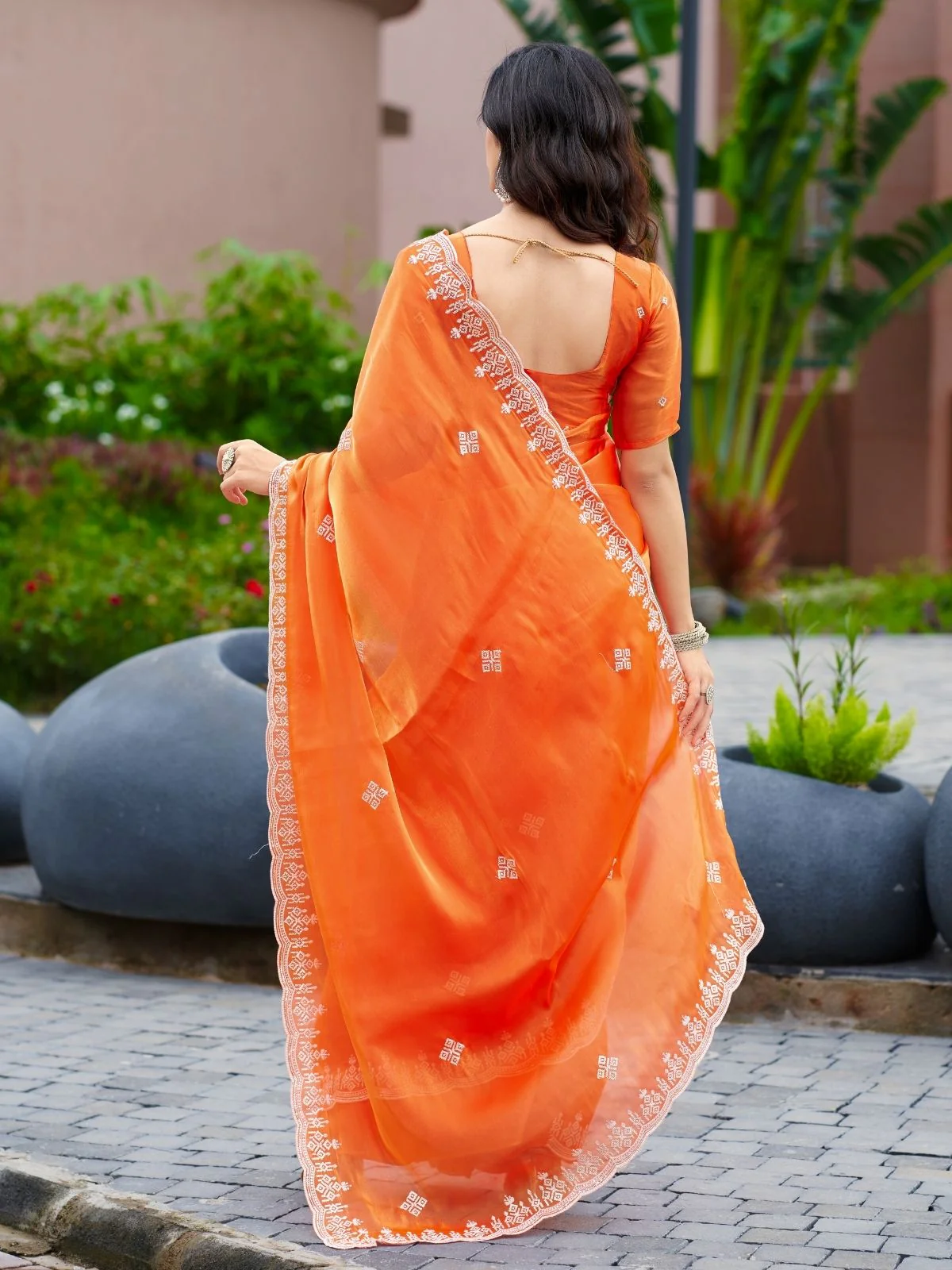 Odette Fenta Chiffon Embroidered Saree For Women - Image 3