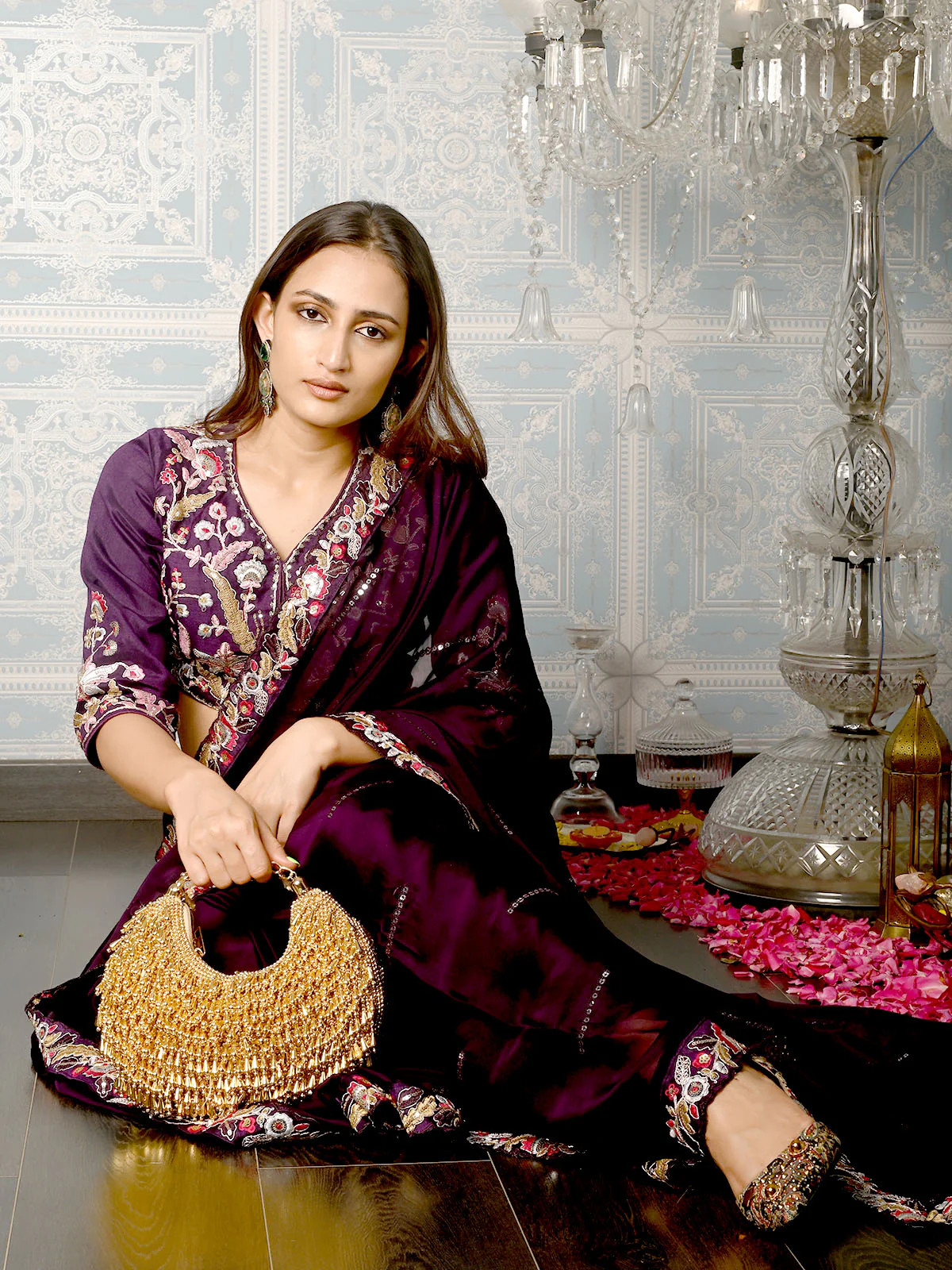 Odette Gold Embellished Clutches For Women - Image 2