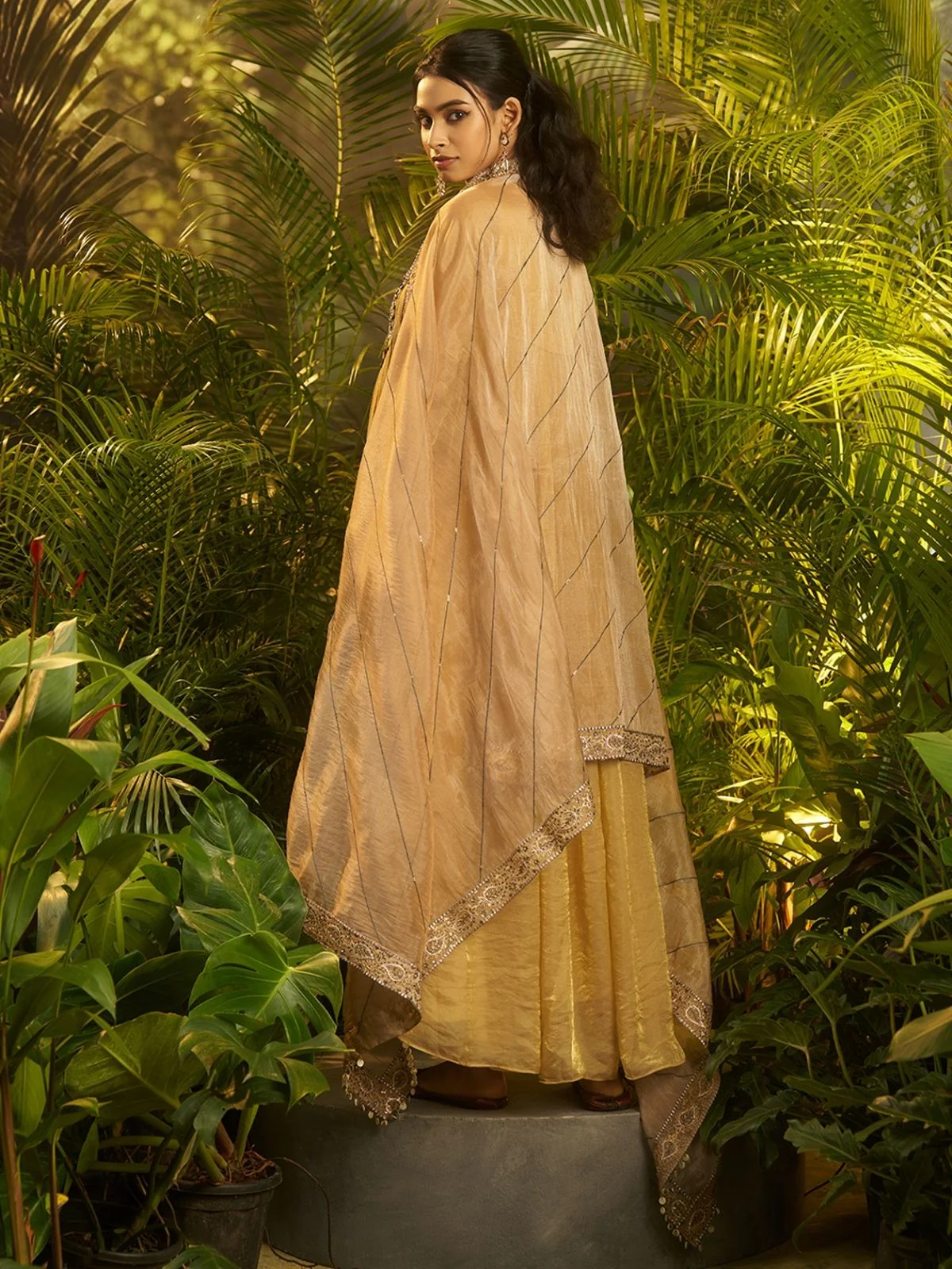 Odette Gold Organza Embellished Kurta Set For Women - Image 3