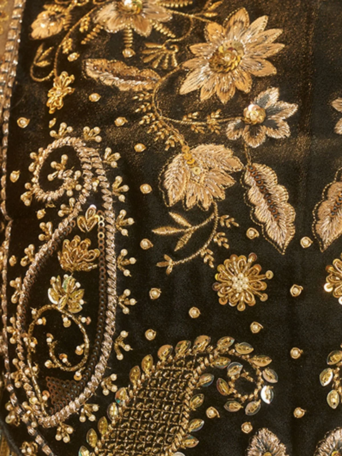 Odette Gold Organza Embellished Kurta Set For Women - Image 5