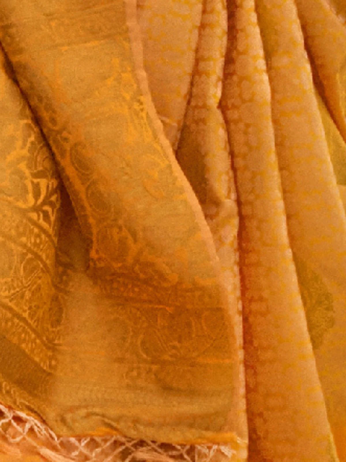 Odette Yellow Satin Woven Saree With Unstitched Blouse for Women - Image 3