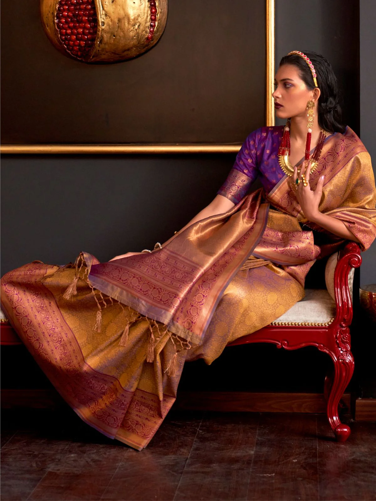 Odette Gold Silk Blend Woven Saree With Unstitched Blouse For  Women - Image 2