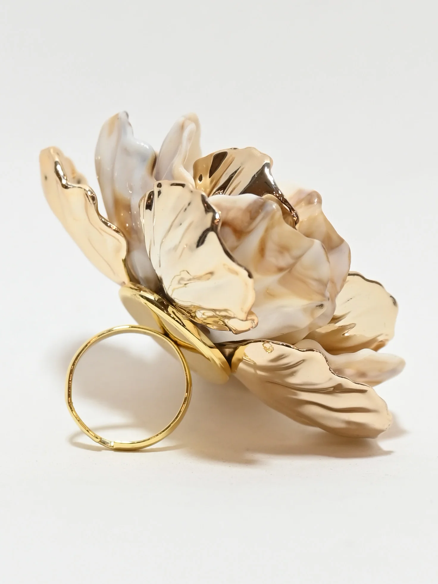 Odette Golden Alloy Embellished Ring For Women - Image 5
