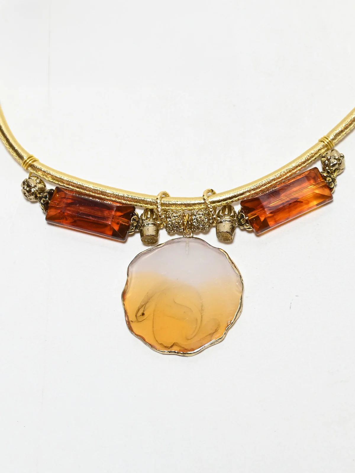 Odette Golden And Maroon PU Embellished Jewellery Set For Women - Image 2