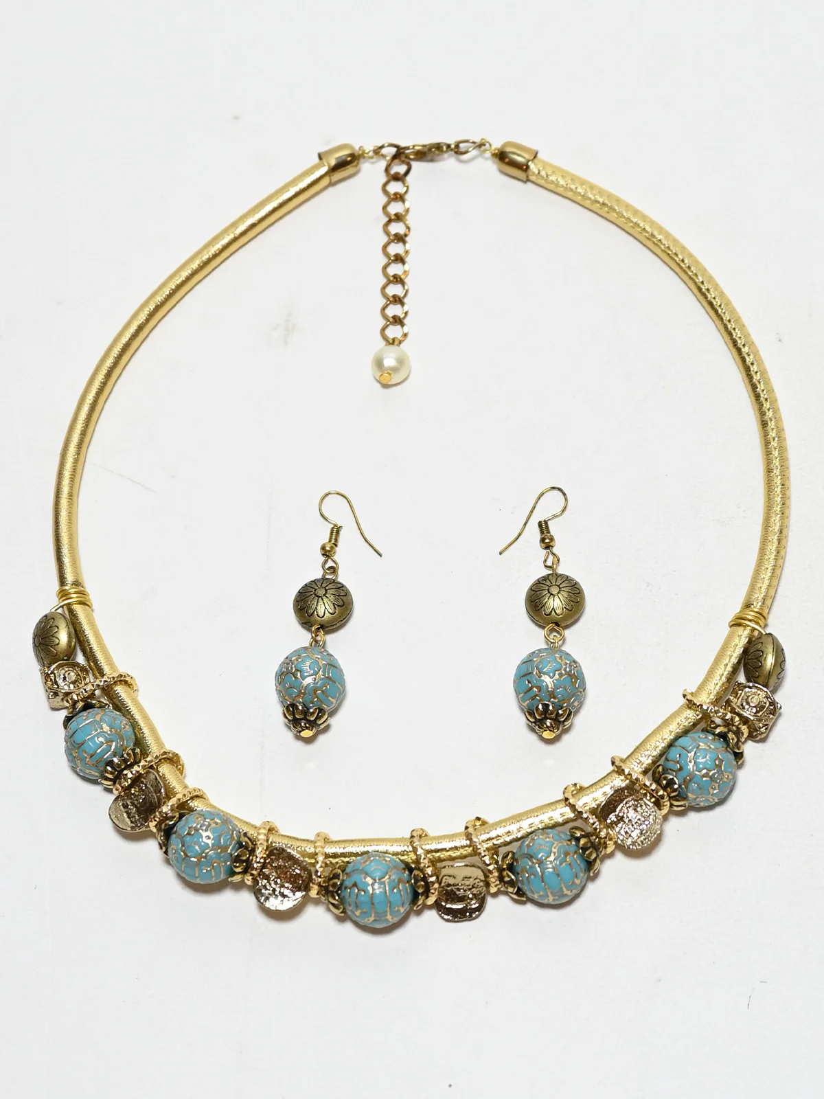 Odette Golden And Teal Blue PU Embellished Jewellery Set For Women - Image 2