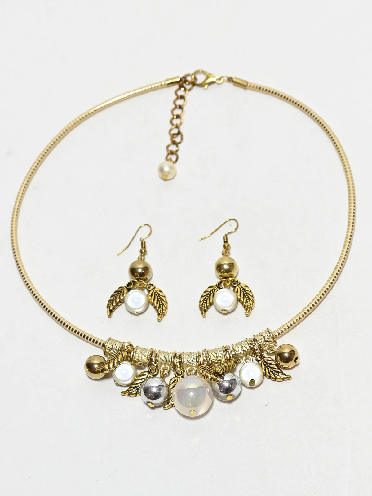 Odette Golden PU Embellished Jewellery Set For Women - Image 2