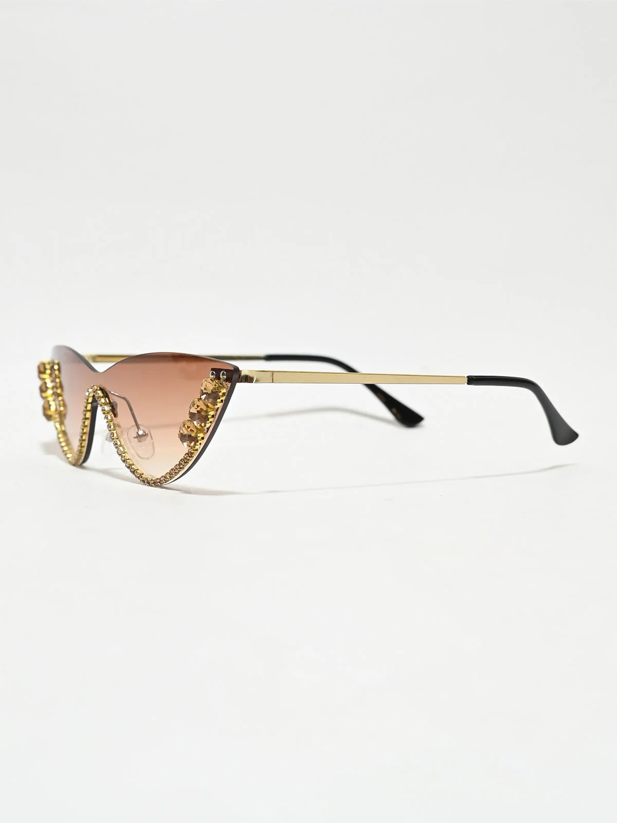 Odette Golden Synthetic Metal Embellished Sunglasses For Women - Image 4