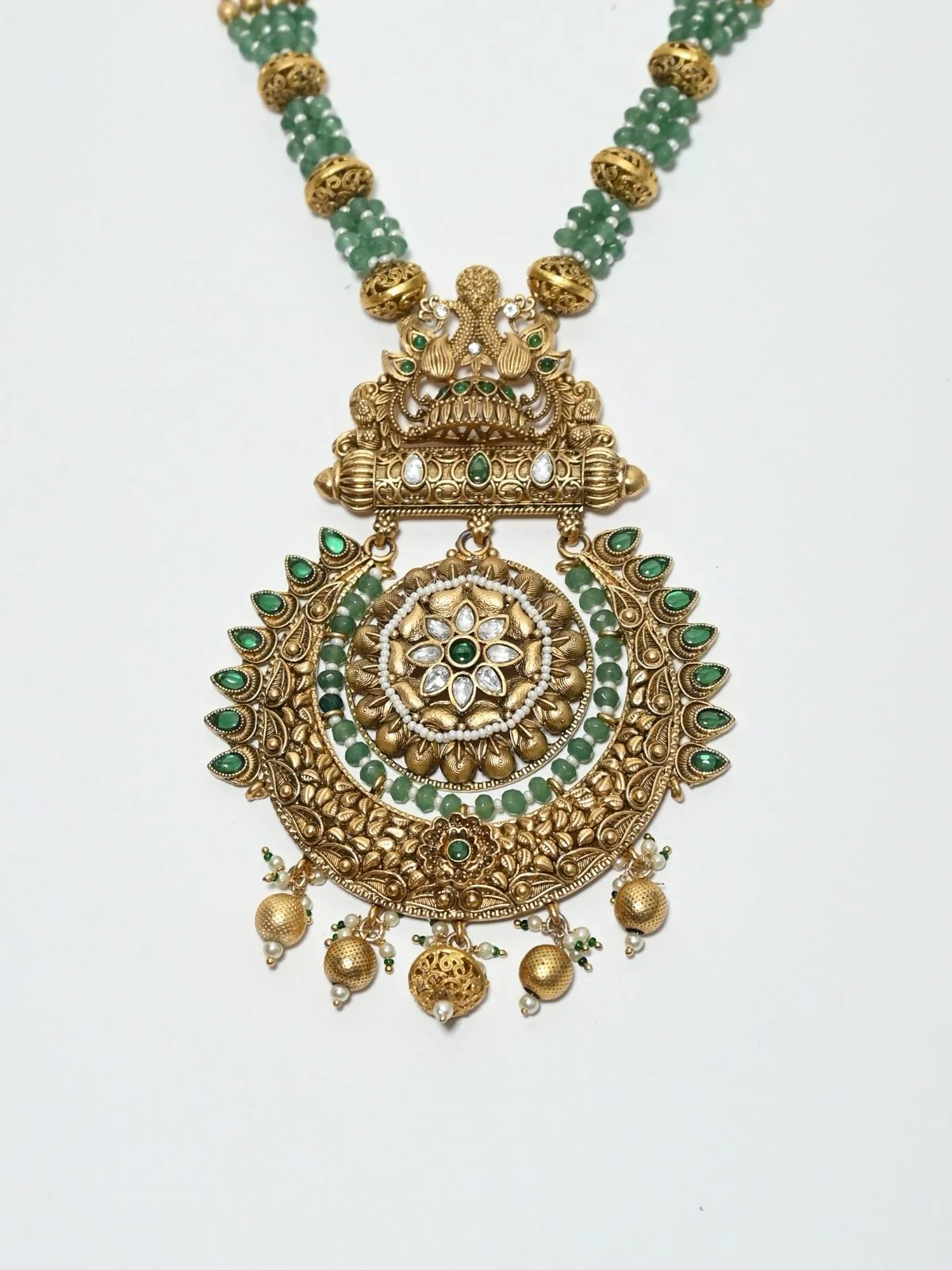 Odette Green And Golden Alloy Stone Jewellery Set For Women - Image 5