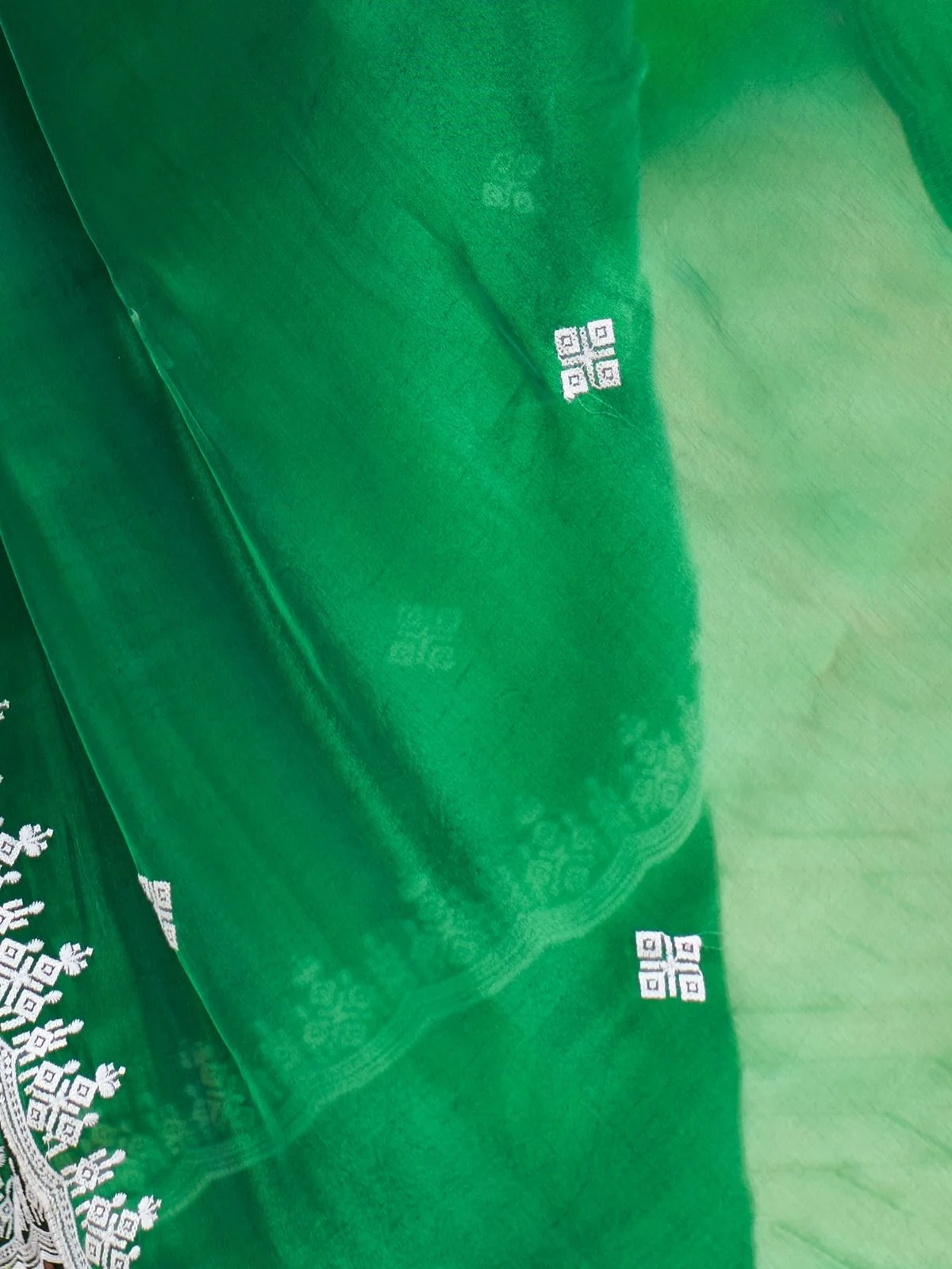 Odette Green Chiffon Embroidered Saree For Women - Image 6