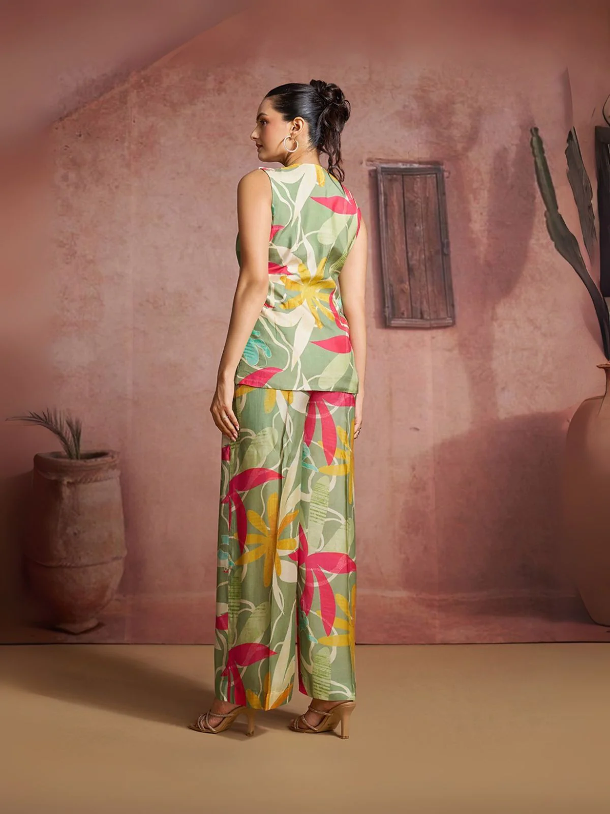 Odette Green Cotton Blend Printed Co-ord Set For Women - Image 2