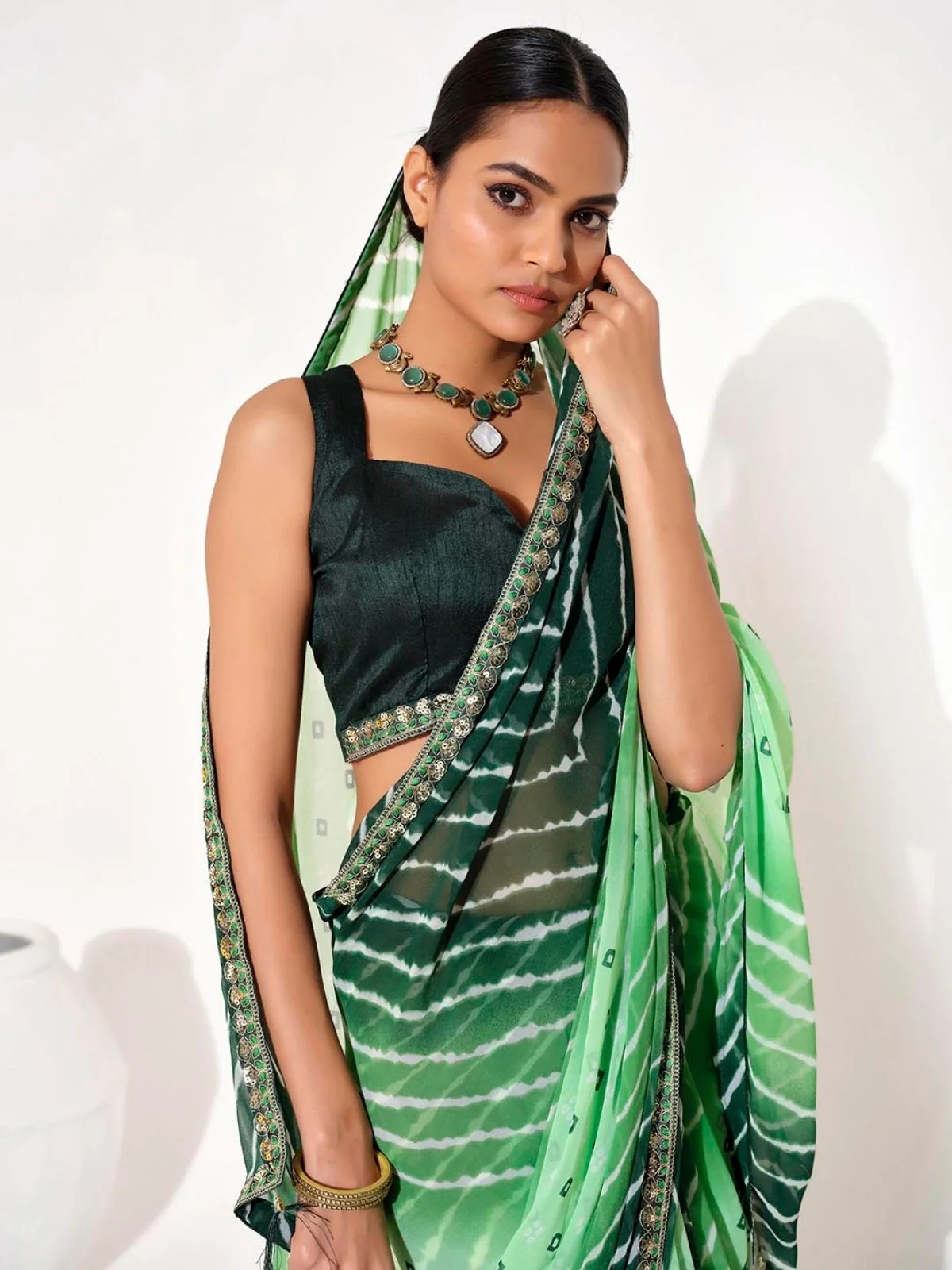 Odette Green Cotton Linen Embroidered Striped Saree For Women - Image 5