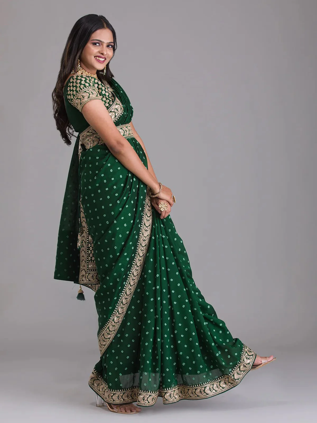 Odette Green Embroidered Georgette Saree With Unstitched Blouse For Women - Image 3