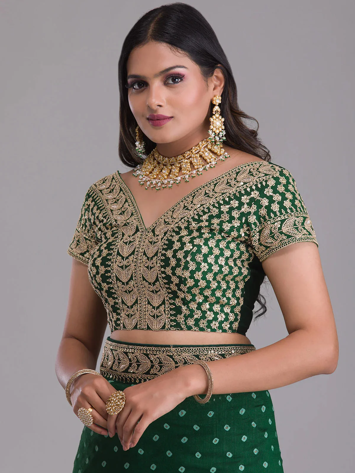Odette Green Embroidered Georgette Saree With Unstitched Blouse For Women - Image 6