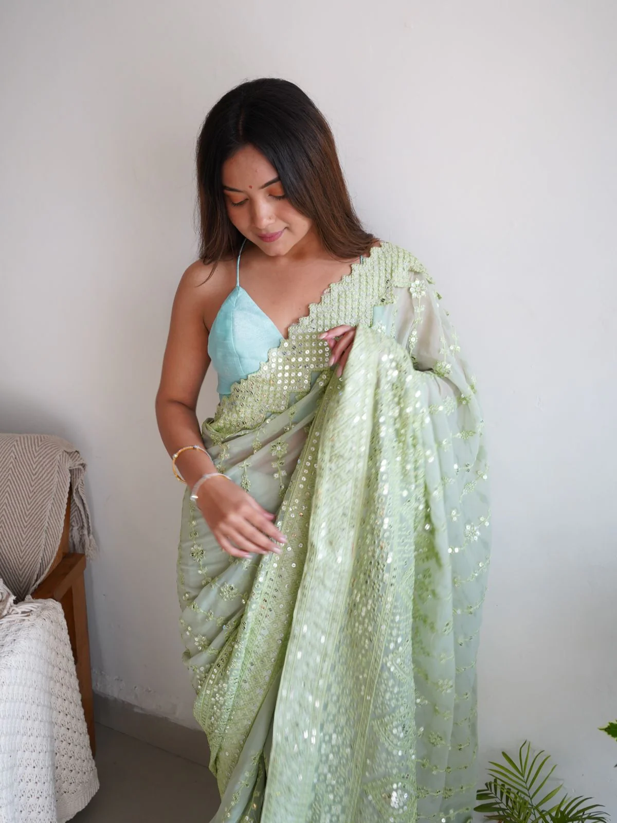 Odette Green Georgette Embroidered Saree With Unstitched Blouse For Women - Image 6