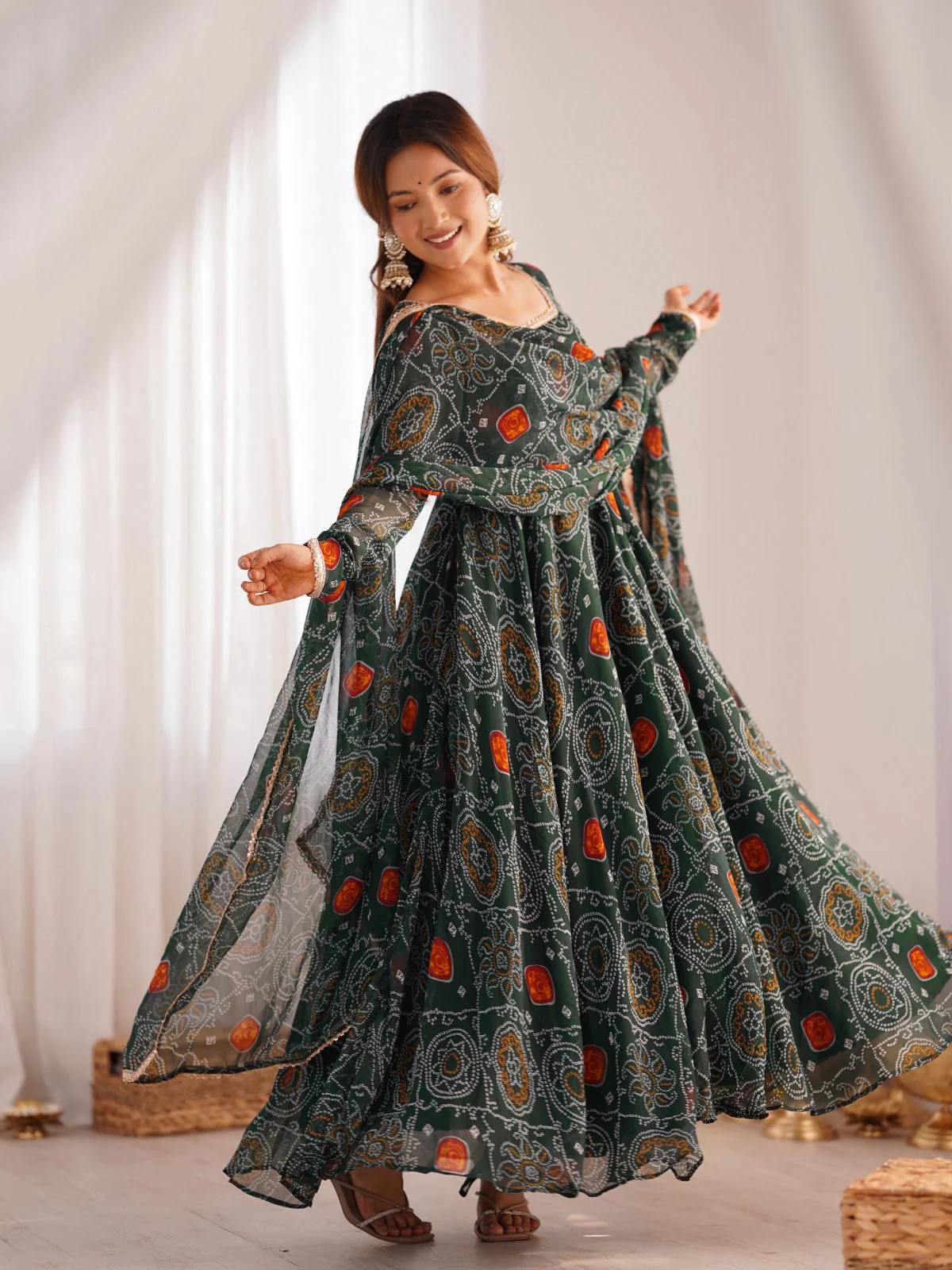 Odette Green Georgette Printed Kurta Set For Women - Image 2