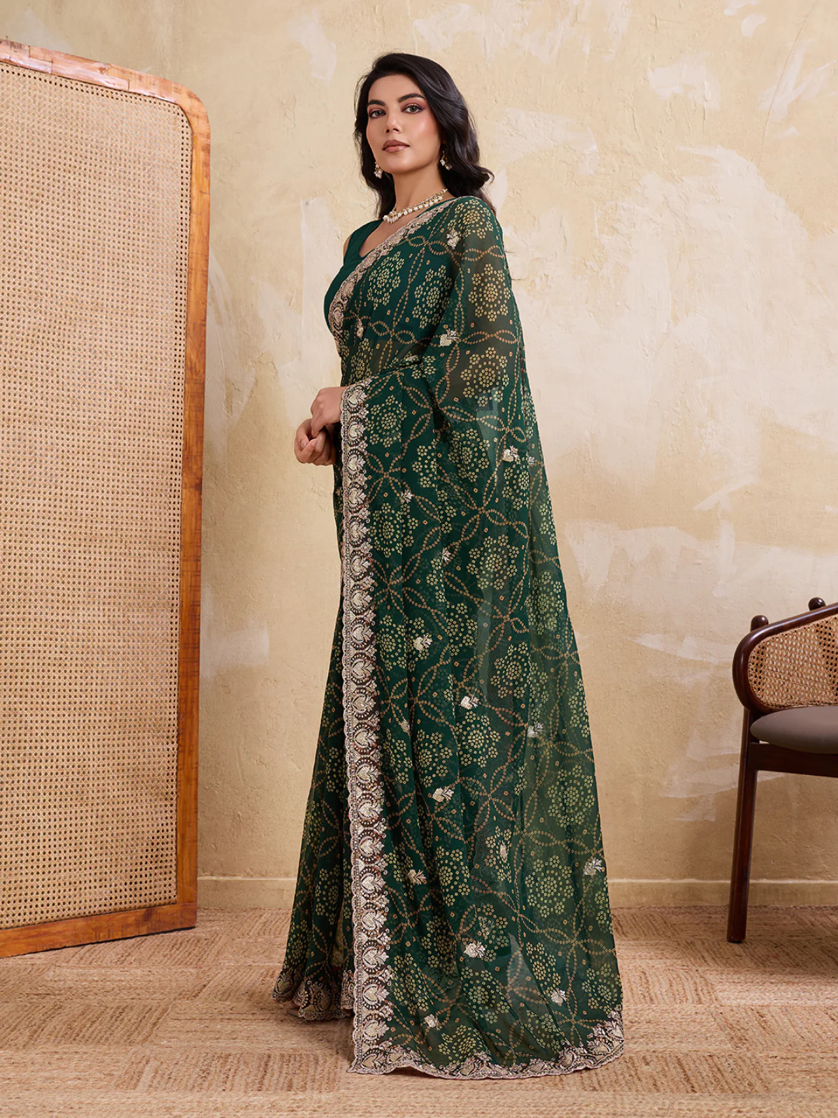 Odette Green Georgette Printed Saree For Women - Image 2