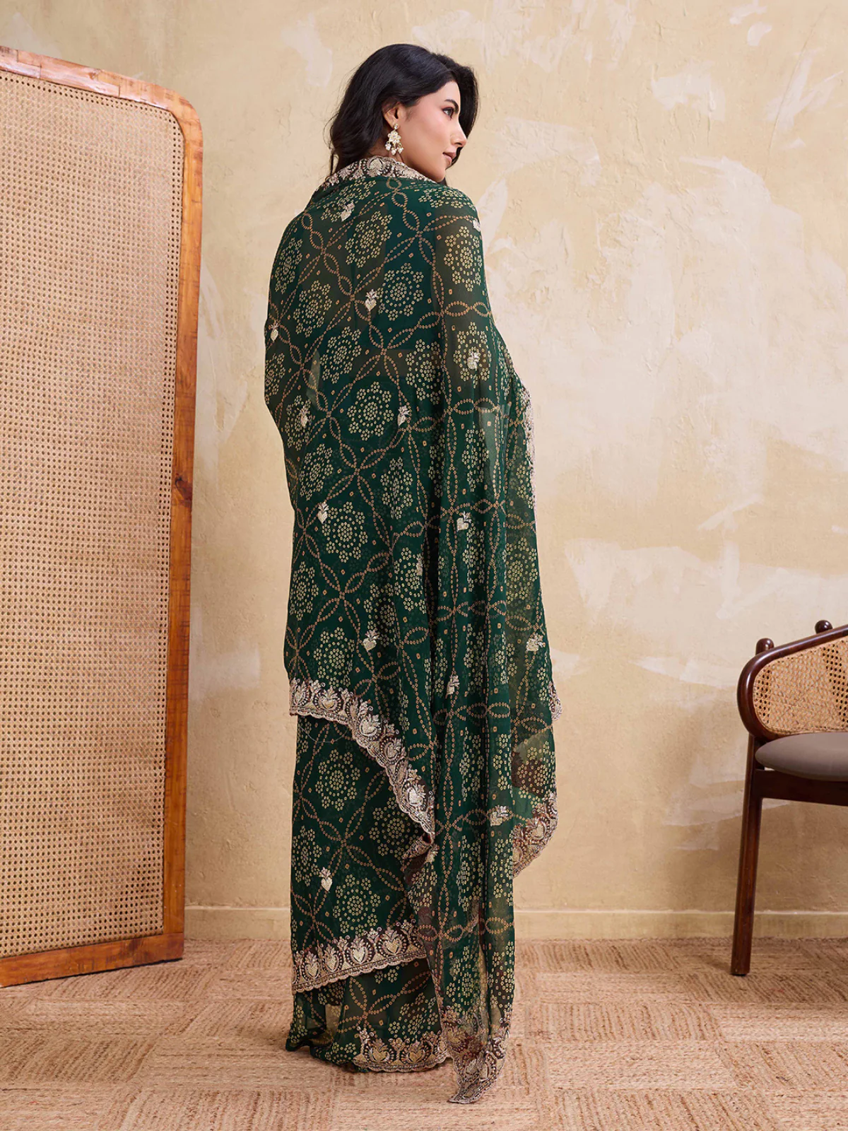 Odette Green Georgette Printed Saree For Women - Image 3