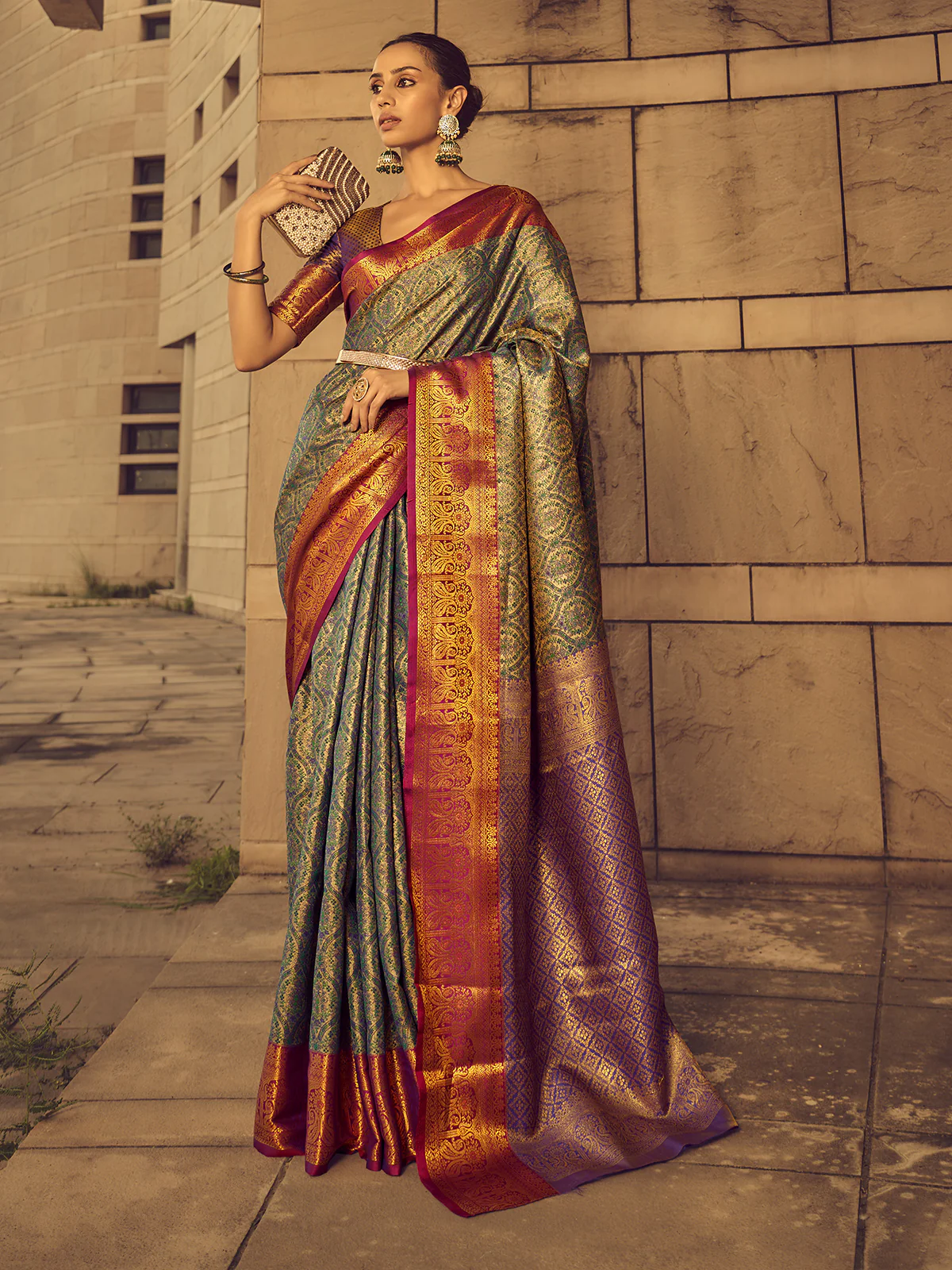 Odette Green Handloom Woven Silk Blend Saree for Women With Unstitched Blouse - Image 2