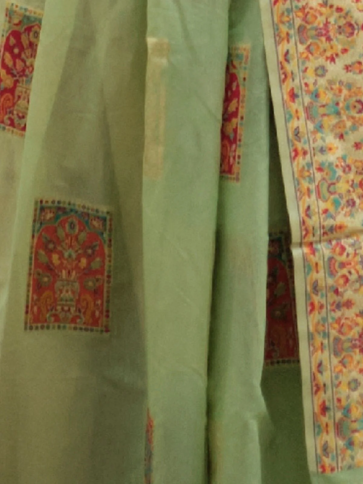 Odette Green Modal Woven Saree With Unstitched Blouse For Women - Image 3