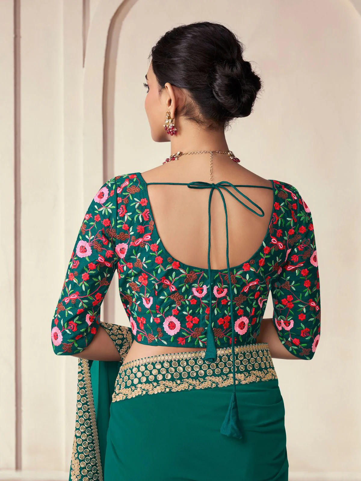 Odette Dark Green Organza Embroidered Saree With Unstitched Blouse For Women - Image 6