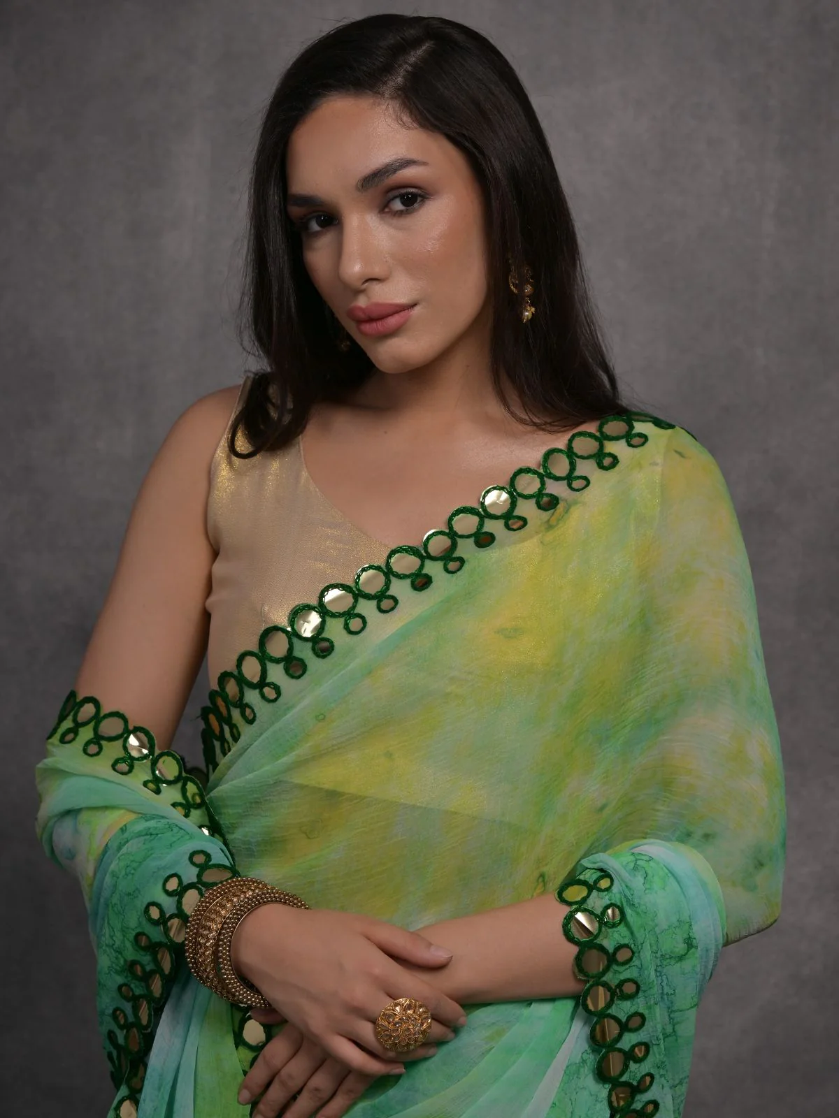 Odette Green Printed Georgette Saree With Unstitched Blouse For Women - Image 4