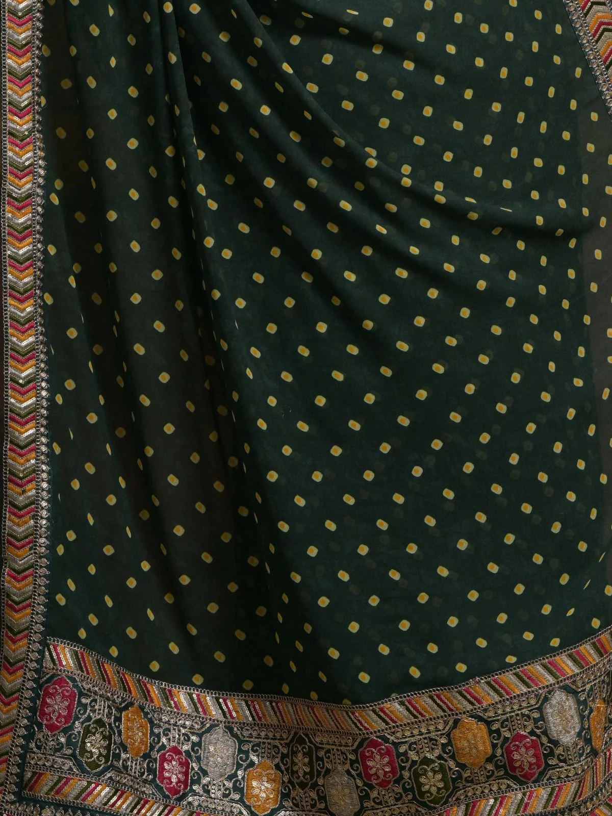 Odette Green Printed Georgette Saree With Unstitched Blouse For Women - Image 8