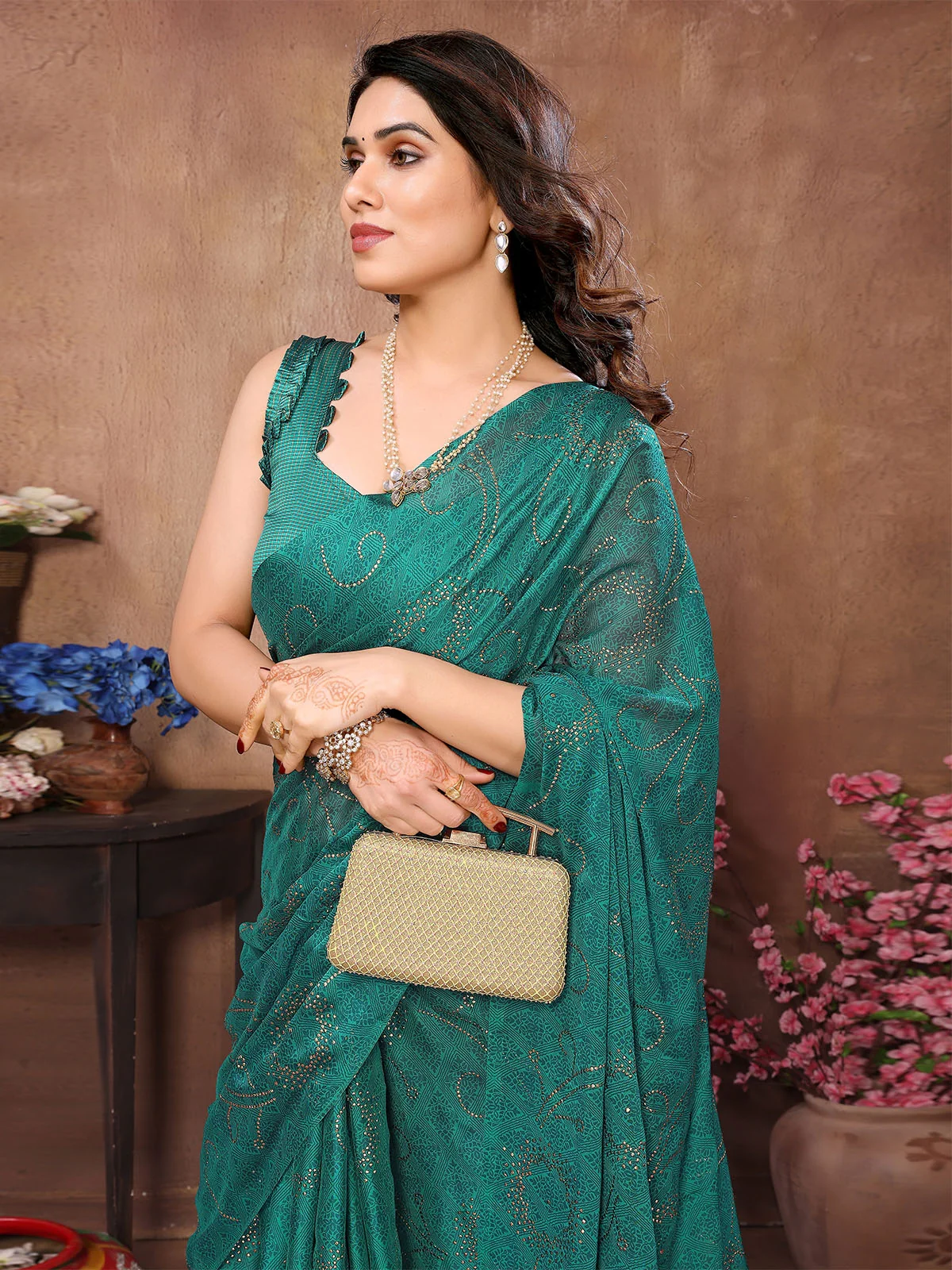 Odette Green Silk Blend Embellished Saree With Unstitched Blouse For Women - Image 2