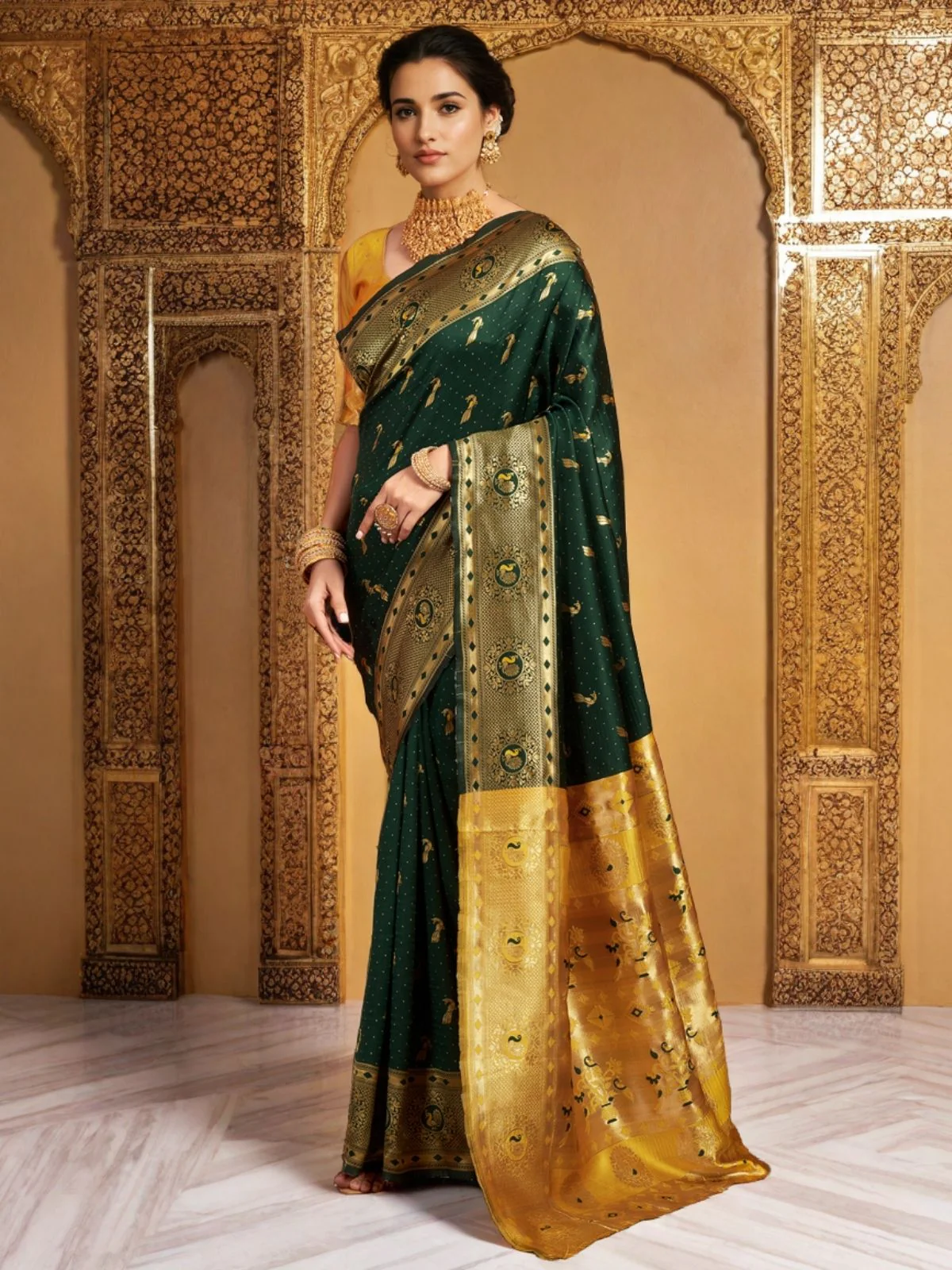 Odette Green Silk Woven Saree For Women - Image 2