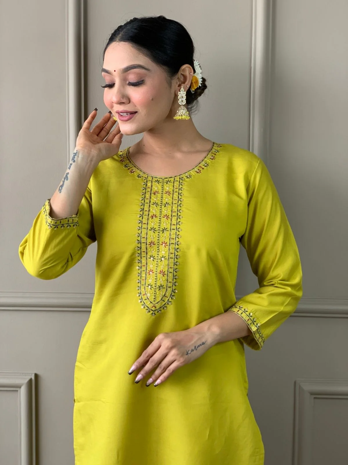 Odette Green Viscose chanderi Embroidered Stitched Kurta Set For Women - Image 5