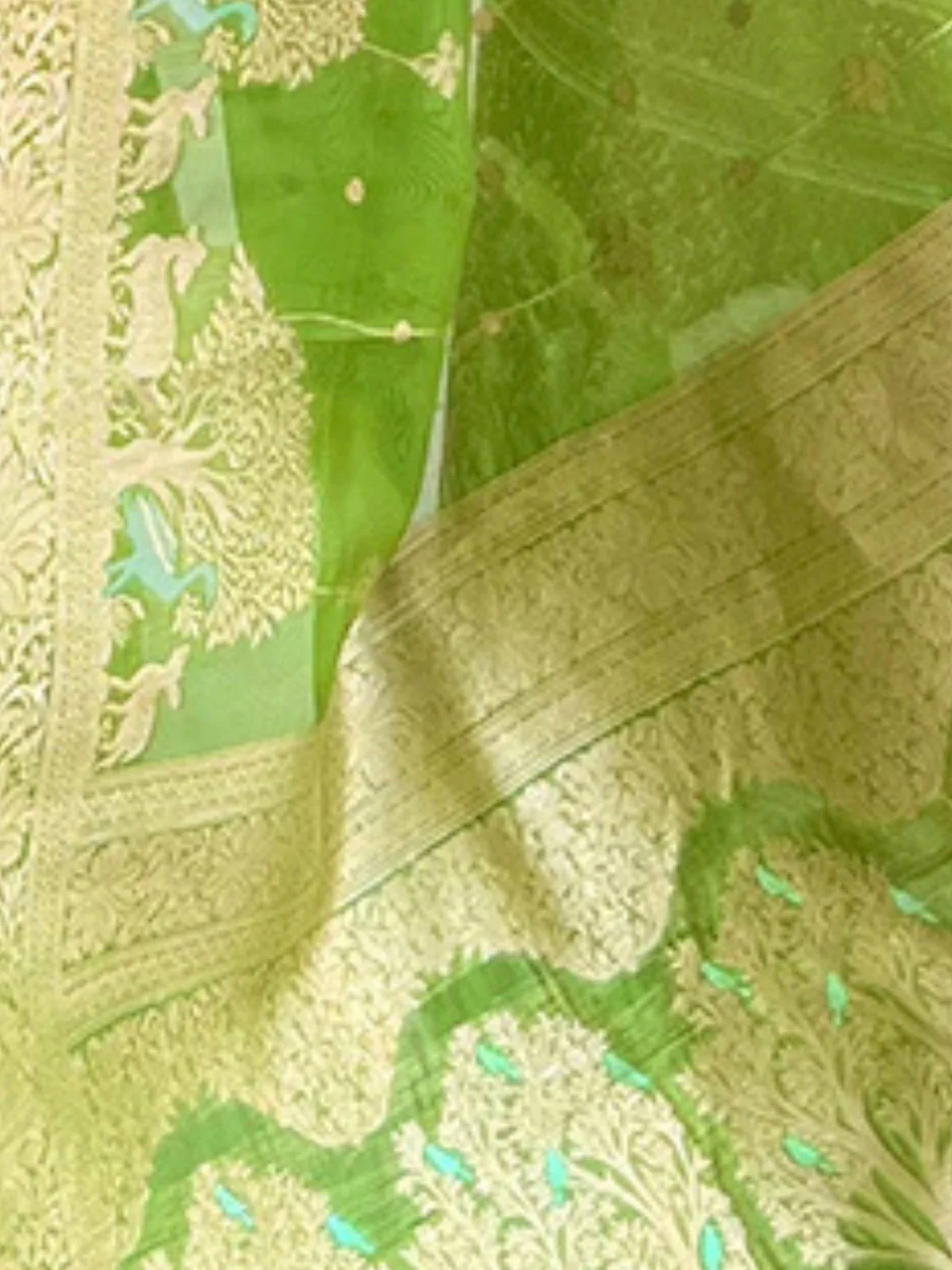 Odette Green Woven Design Organza Saree With Unstitched Blouse For Women - Image 4