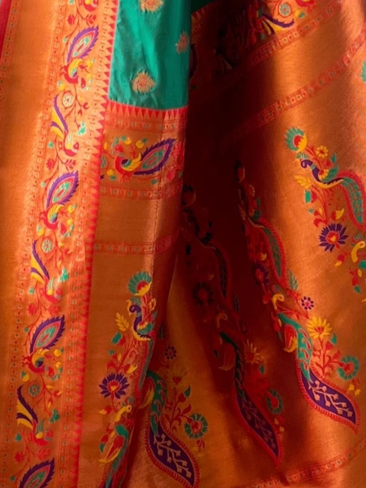 Odette Green Woven Design Silk Blend Saree With Unstitched Blouse For Women - Image 4