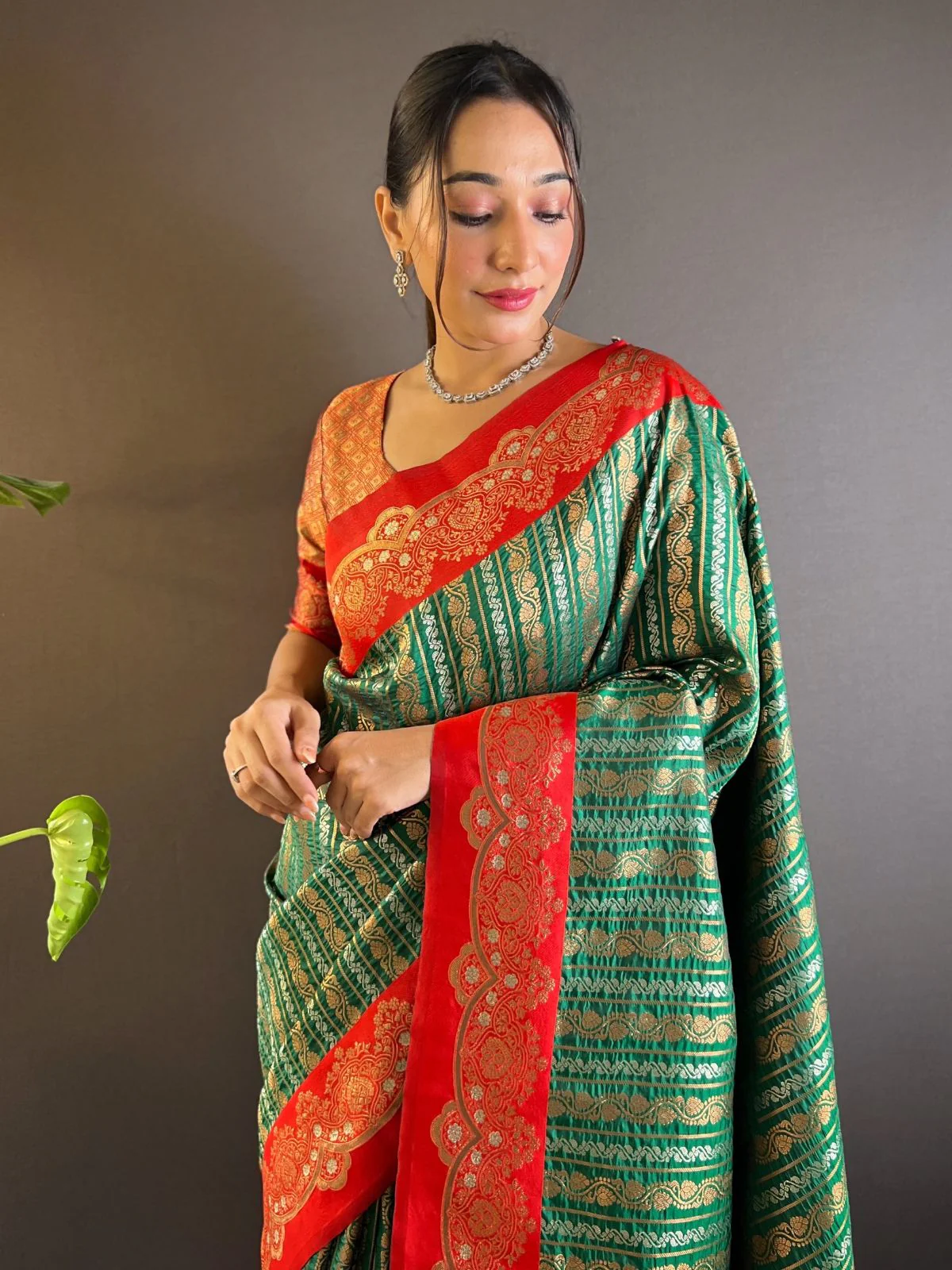 Odette Green Woven Design Soft Silk Saree With Unstitched Blouse For Women - Image 3