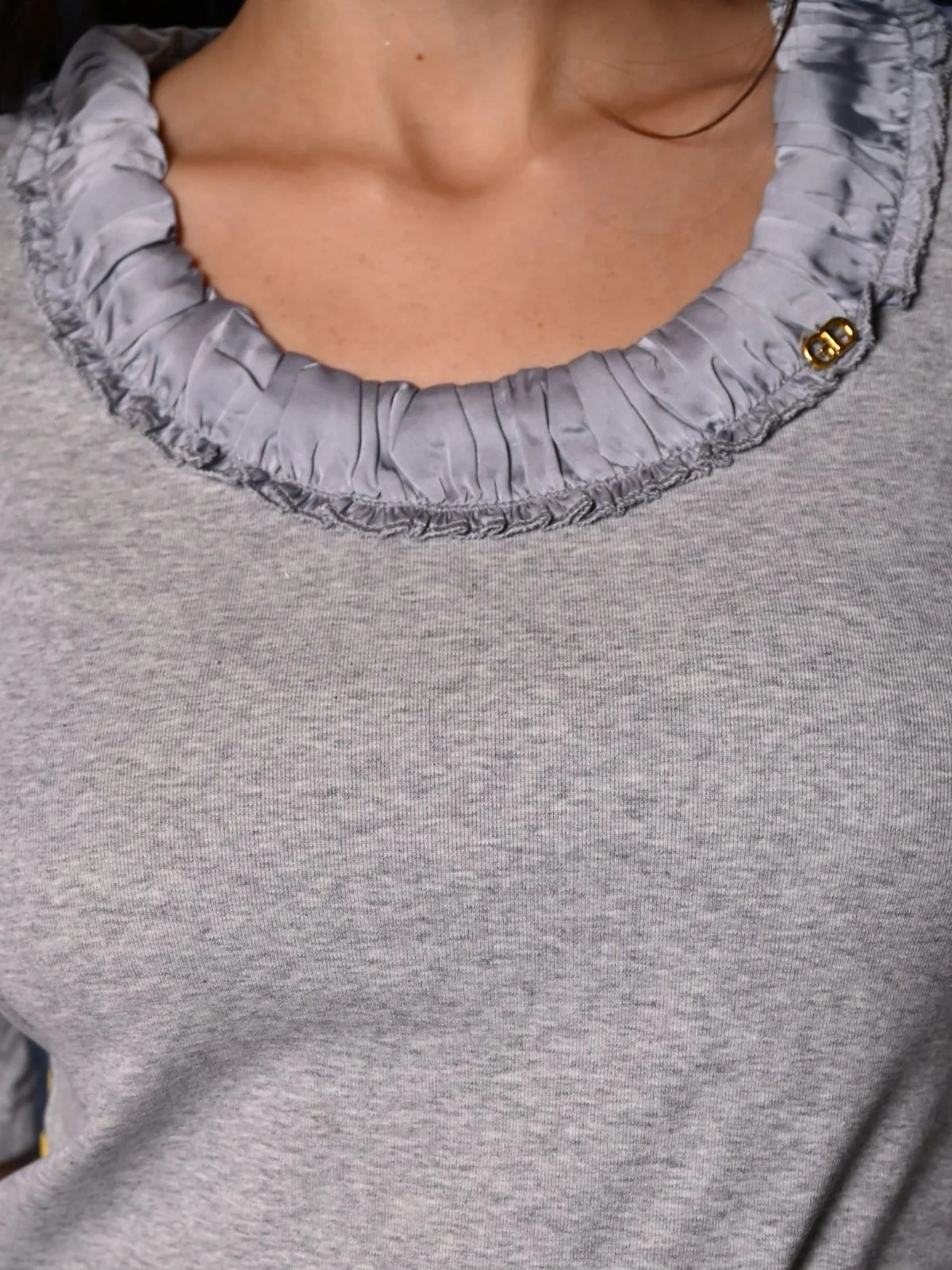 Odette Grey Cotton Jersey Solid Top For Women - Image 5